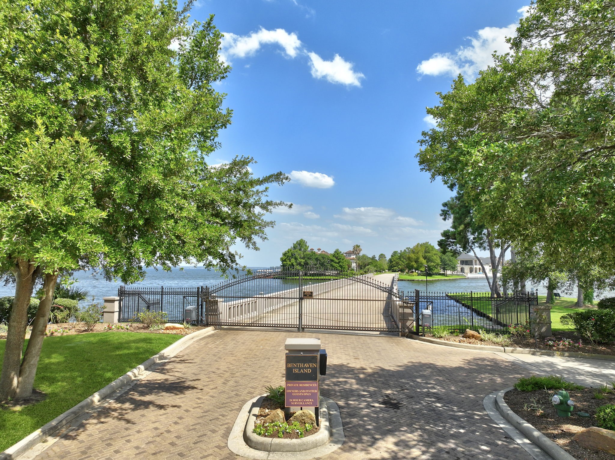 38 Benthaven E Property Photo 15