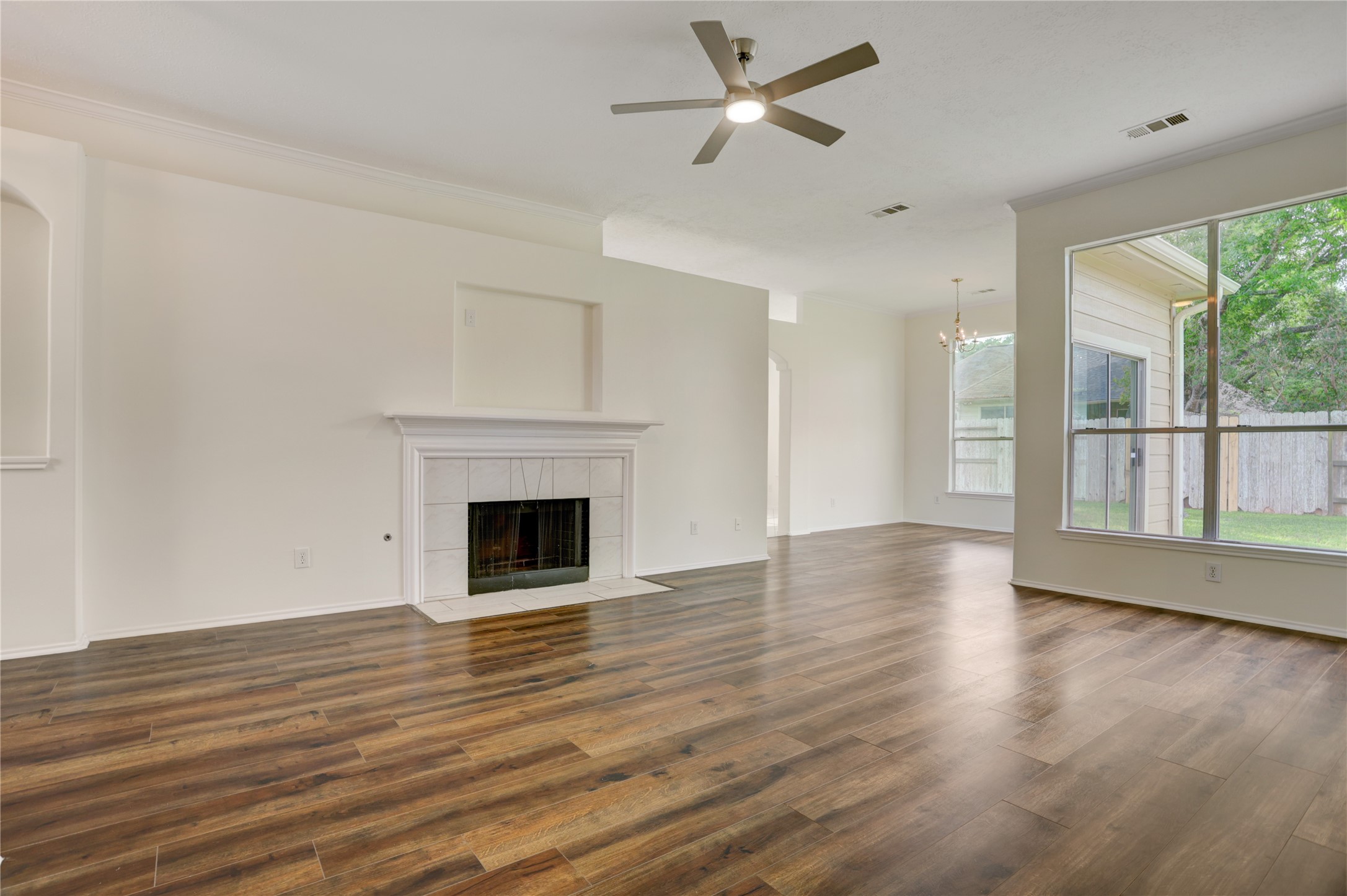 17911 Scrub Oak Drive Property Photo 8