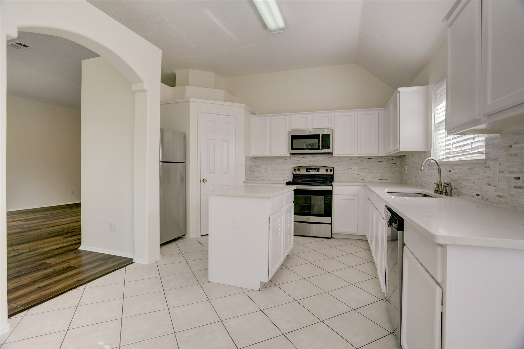 17911 Scrub Oak Drive Property Photo 16