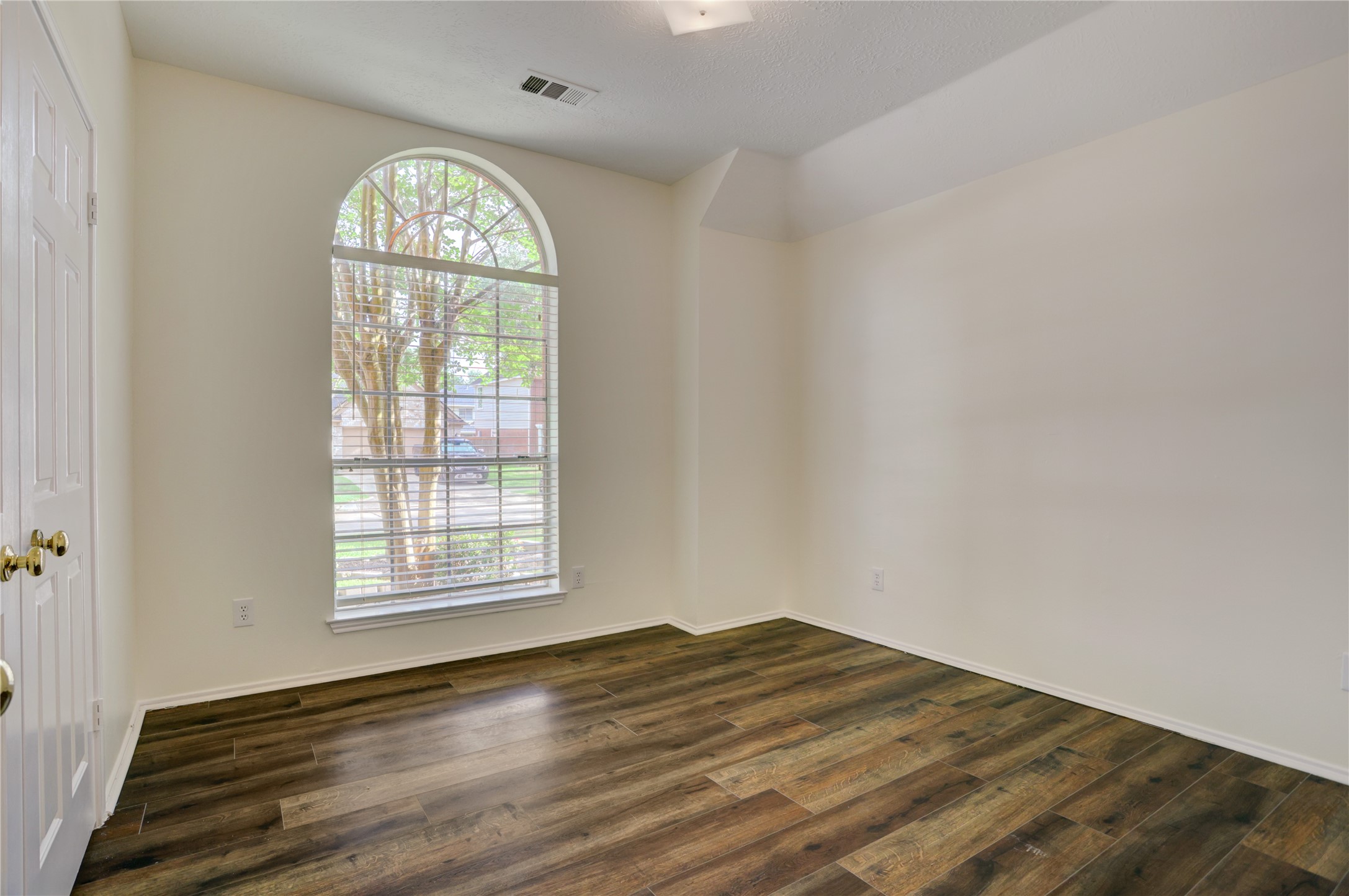 17911 Scrub Oak Drive Property Photo 28
