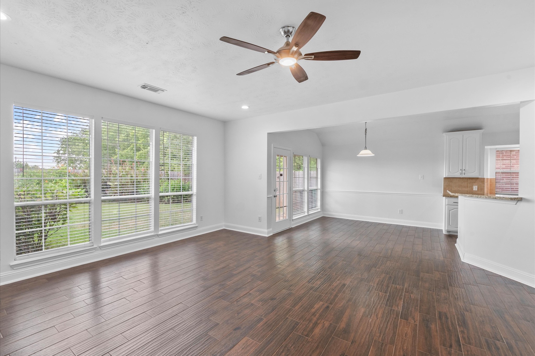 5627 Carta Valley Lane Property Photo 13