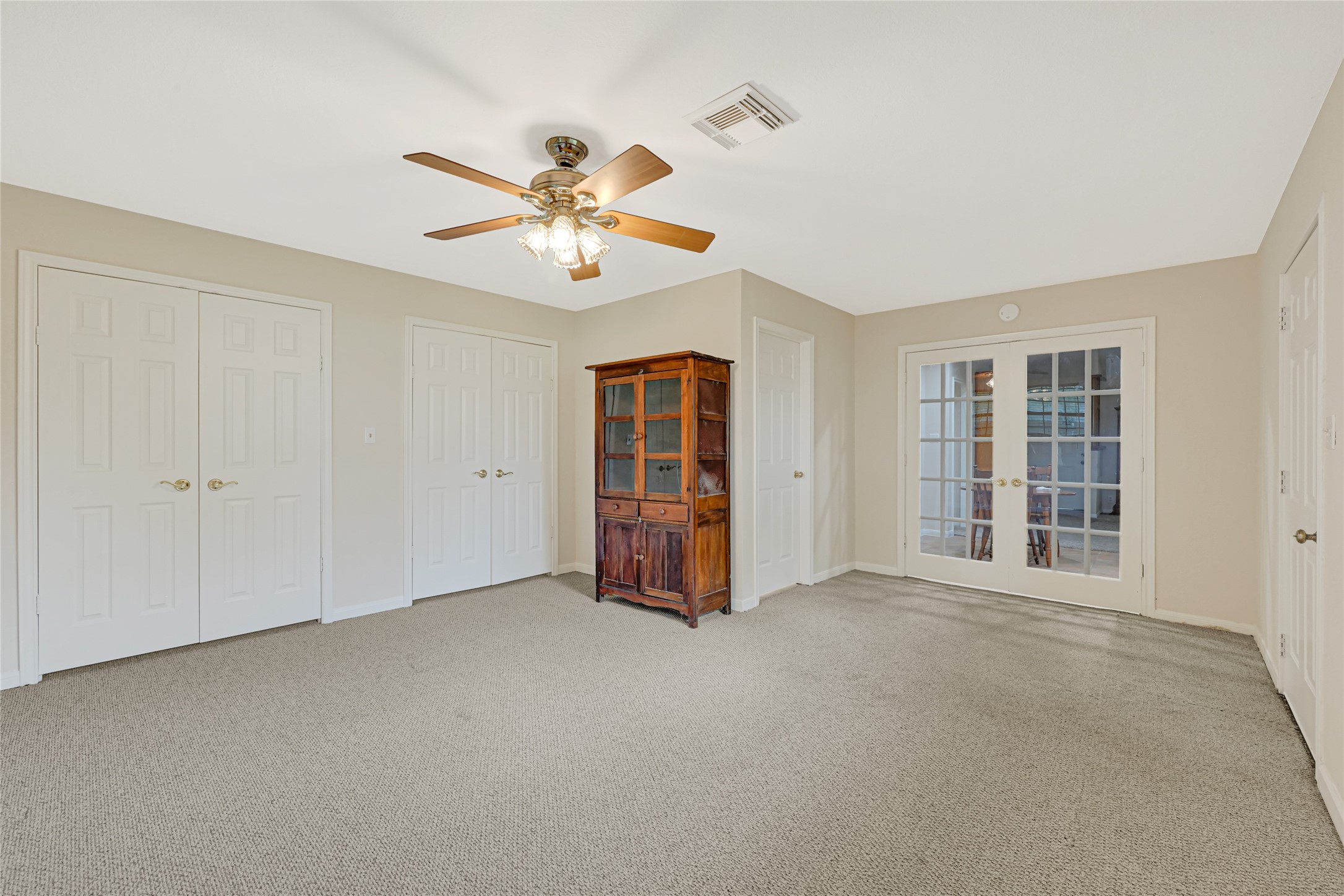 5406 Avenue C Property Photo 16
