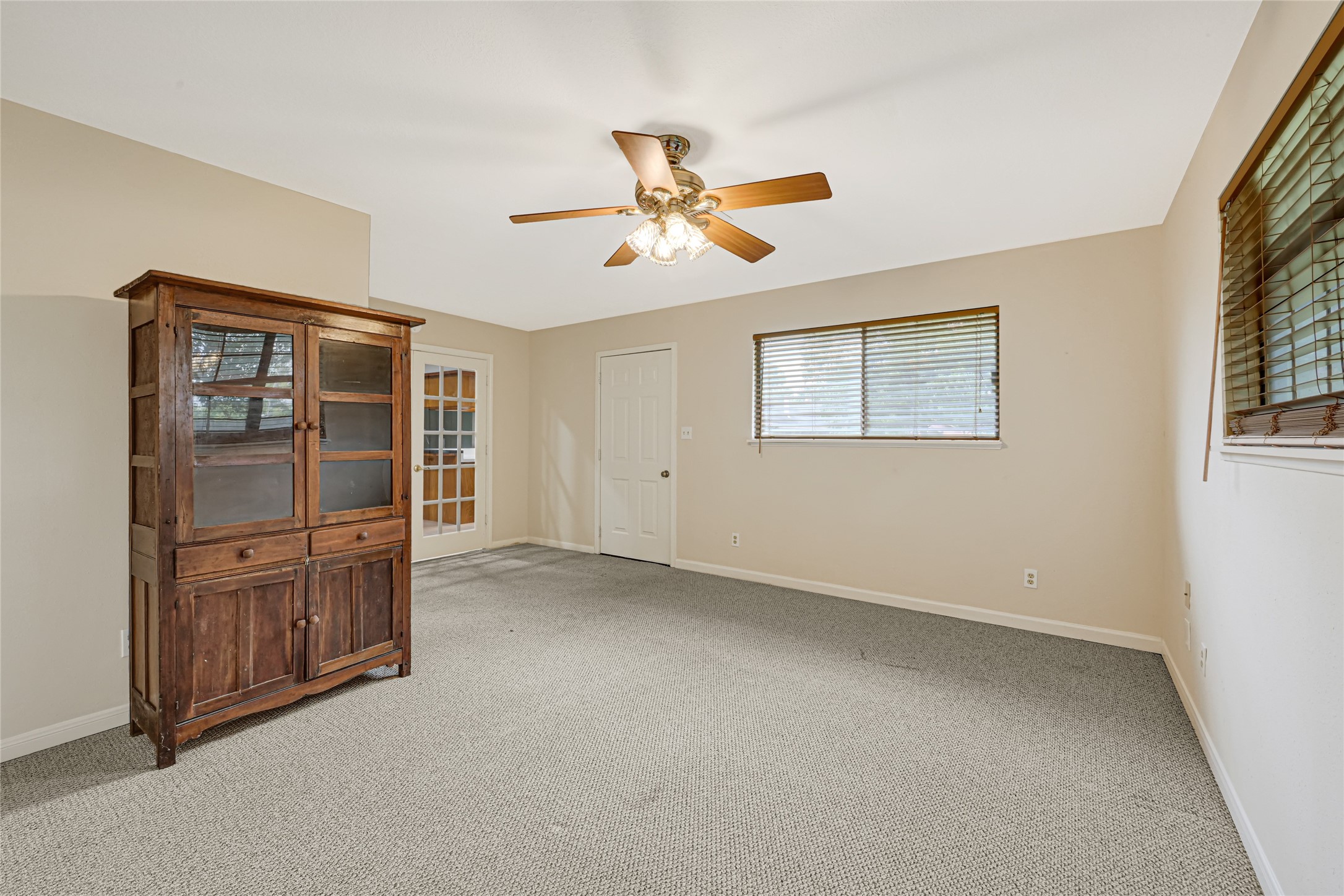 5406 Avenue C Property Photo 17