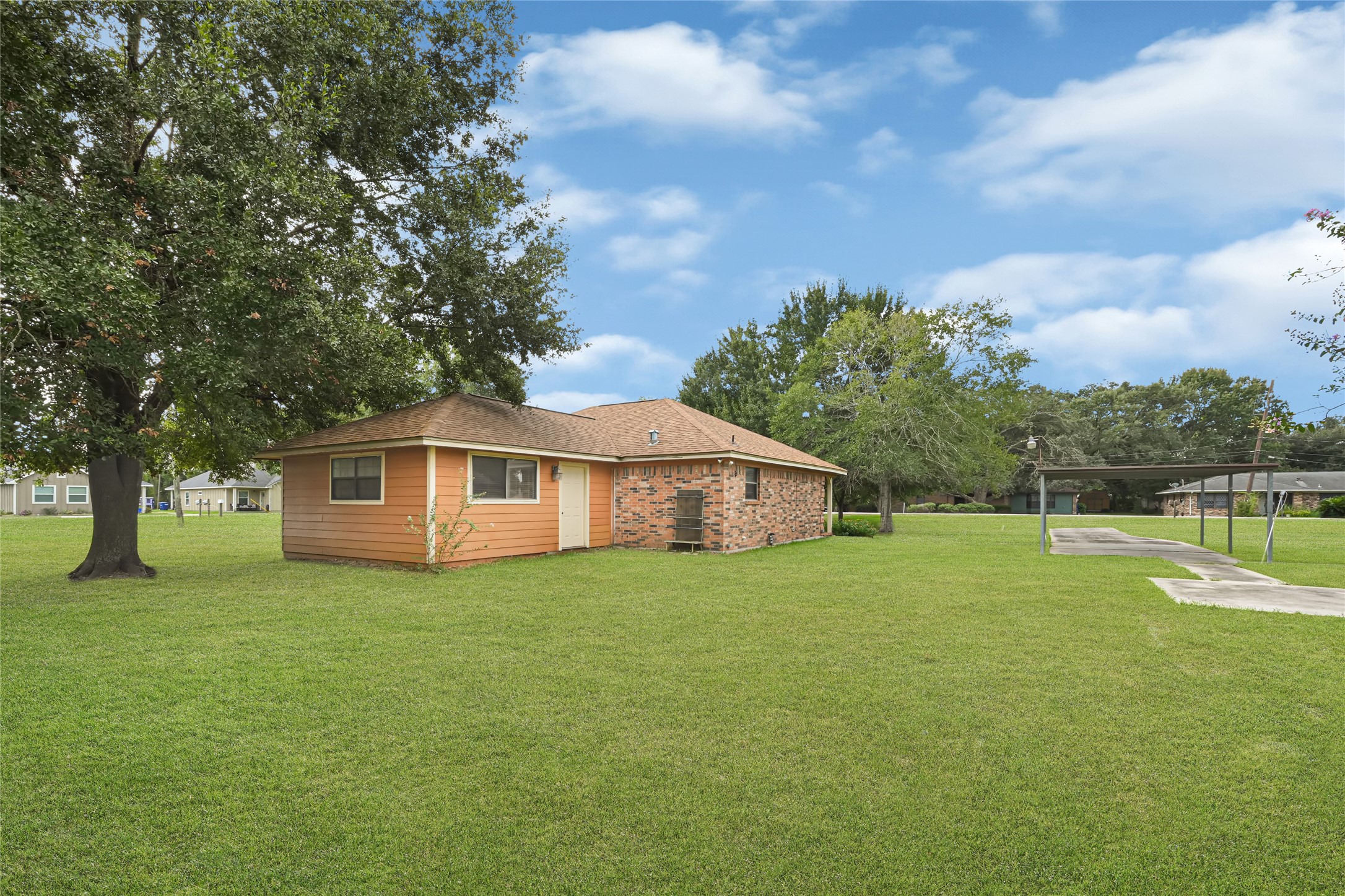 5406 Avenue C Property Photo 23