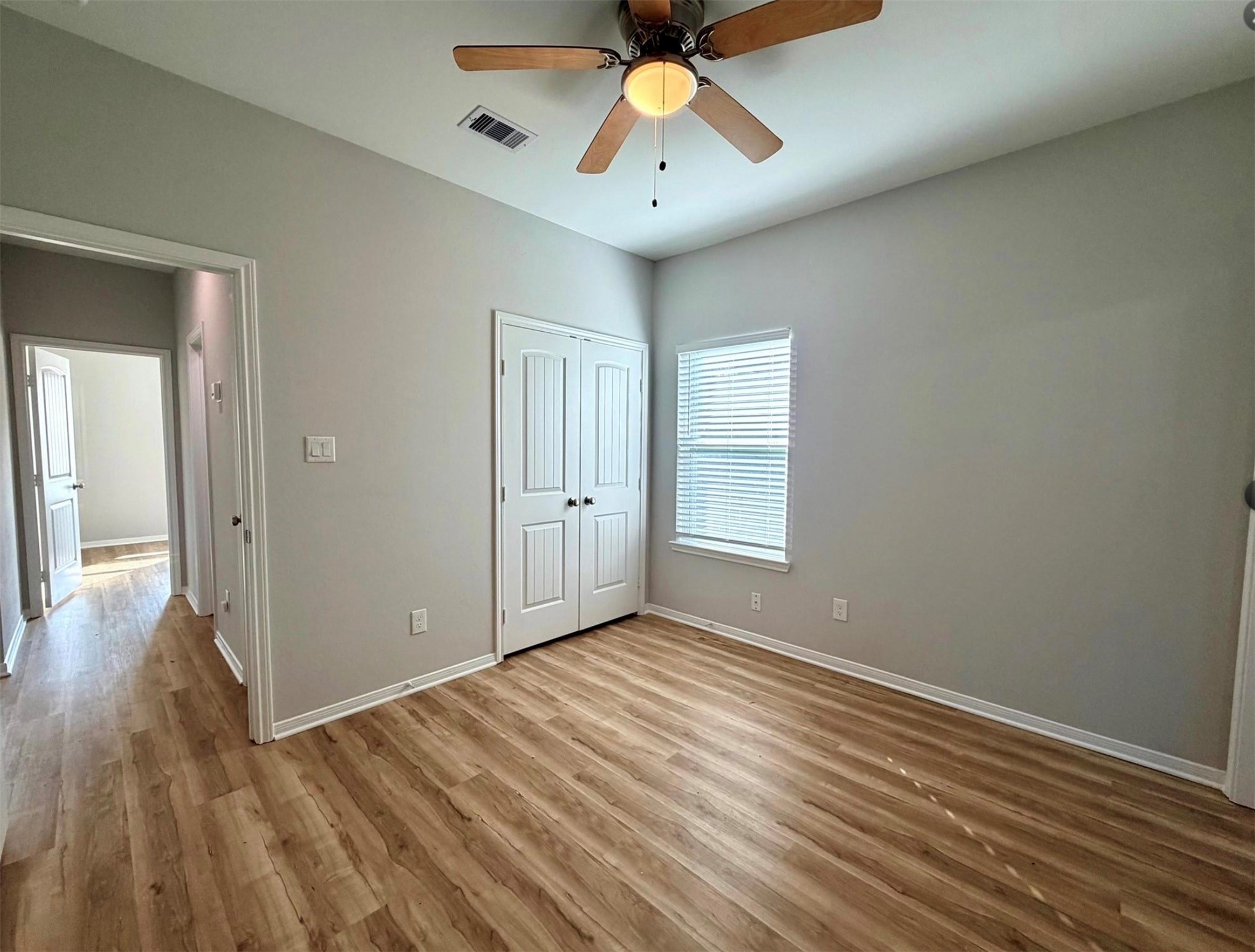502 S Ross Sterling B Property Photo 15