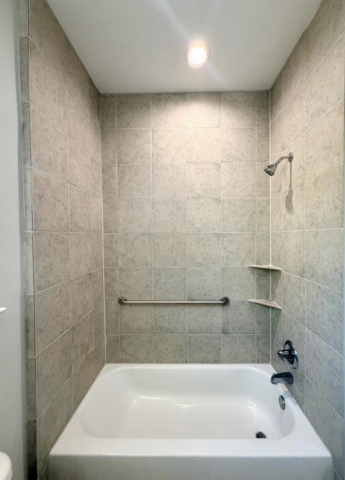 502 S Ross Sterling B Property Photo 17