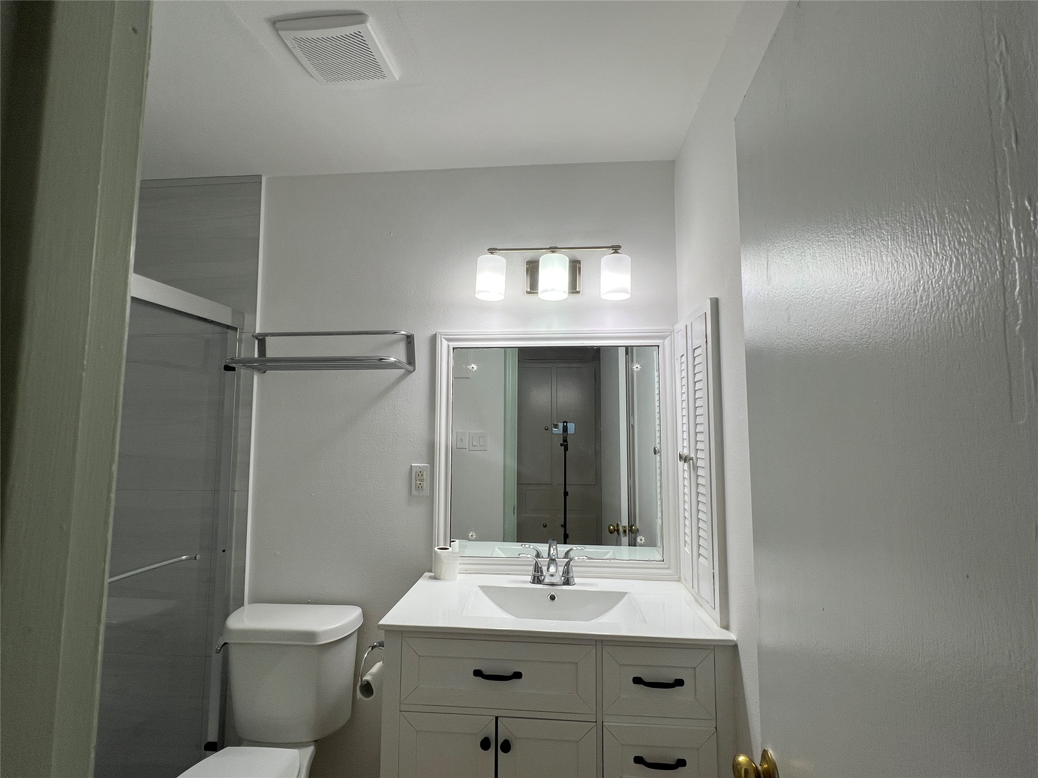 5216 Arboles Drive 9 Property Photo 6