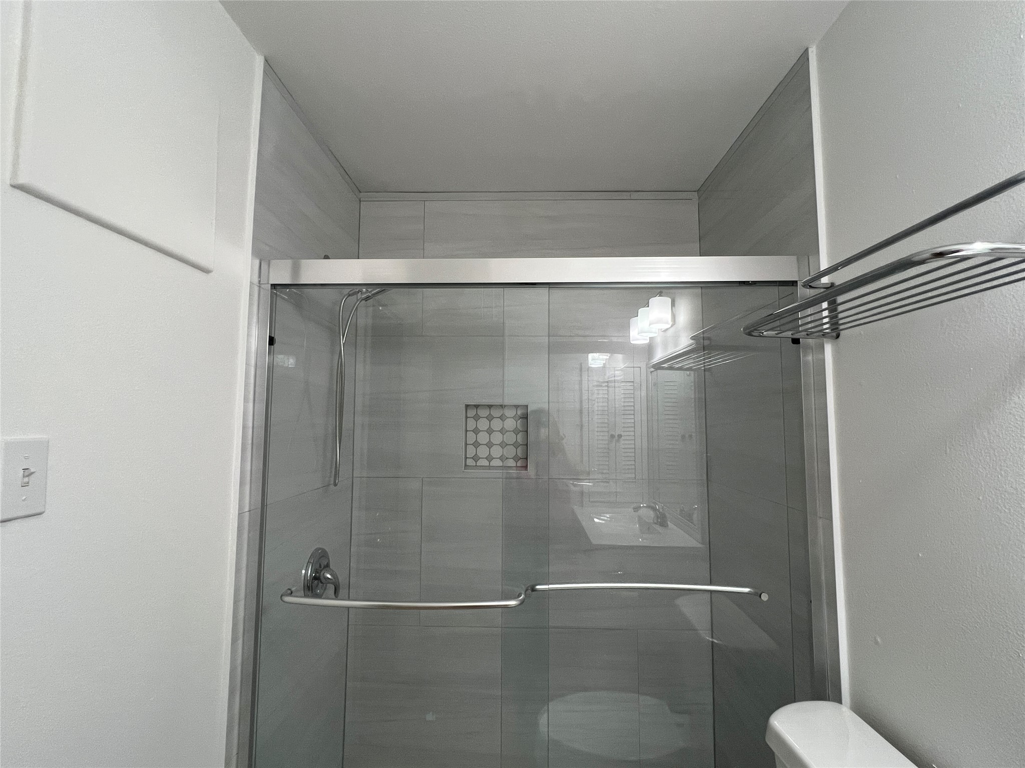 5216 Arboles Drive 9 Property Photo 7