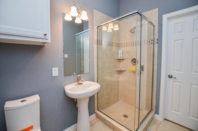 4315 Village Forest Drive Property Photo 7
