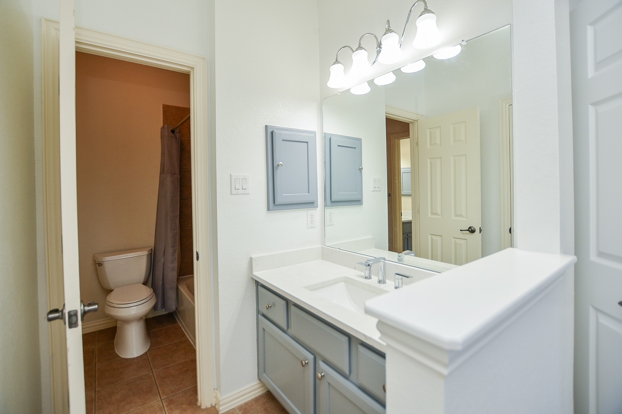 4315 Village Forest Drive Property Photo 34