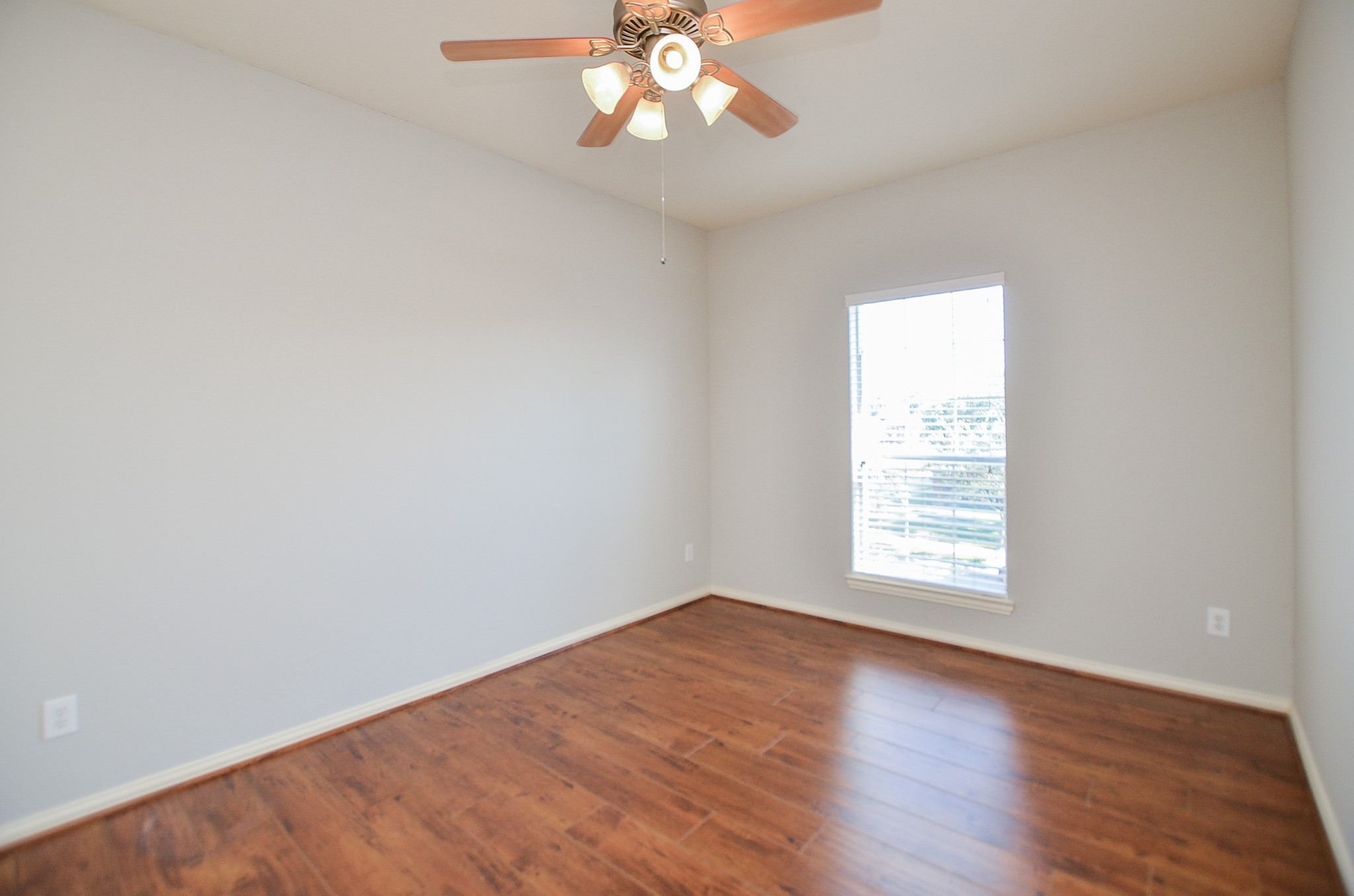 4315 Village Forest Drive Property Photo 38
