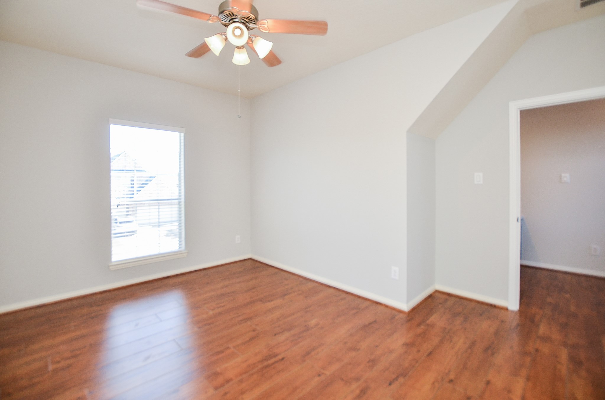 4315 Village Forest Drive Property Photo 39