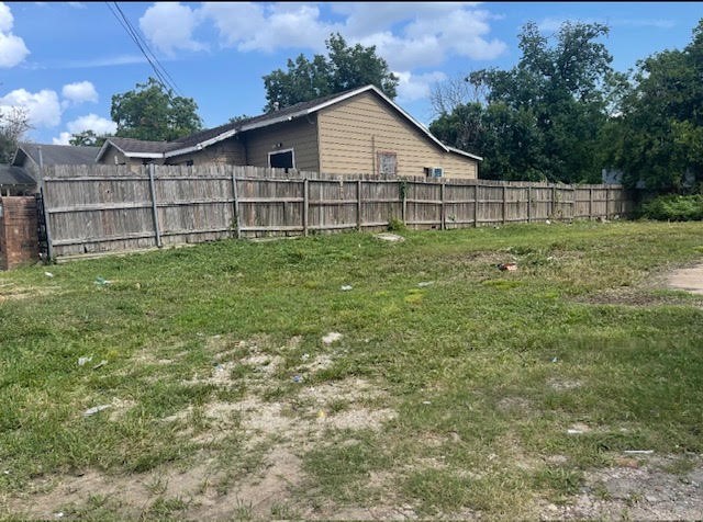 7724 Avenue J Property Photo 2
