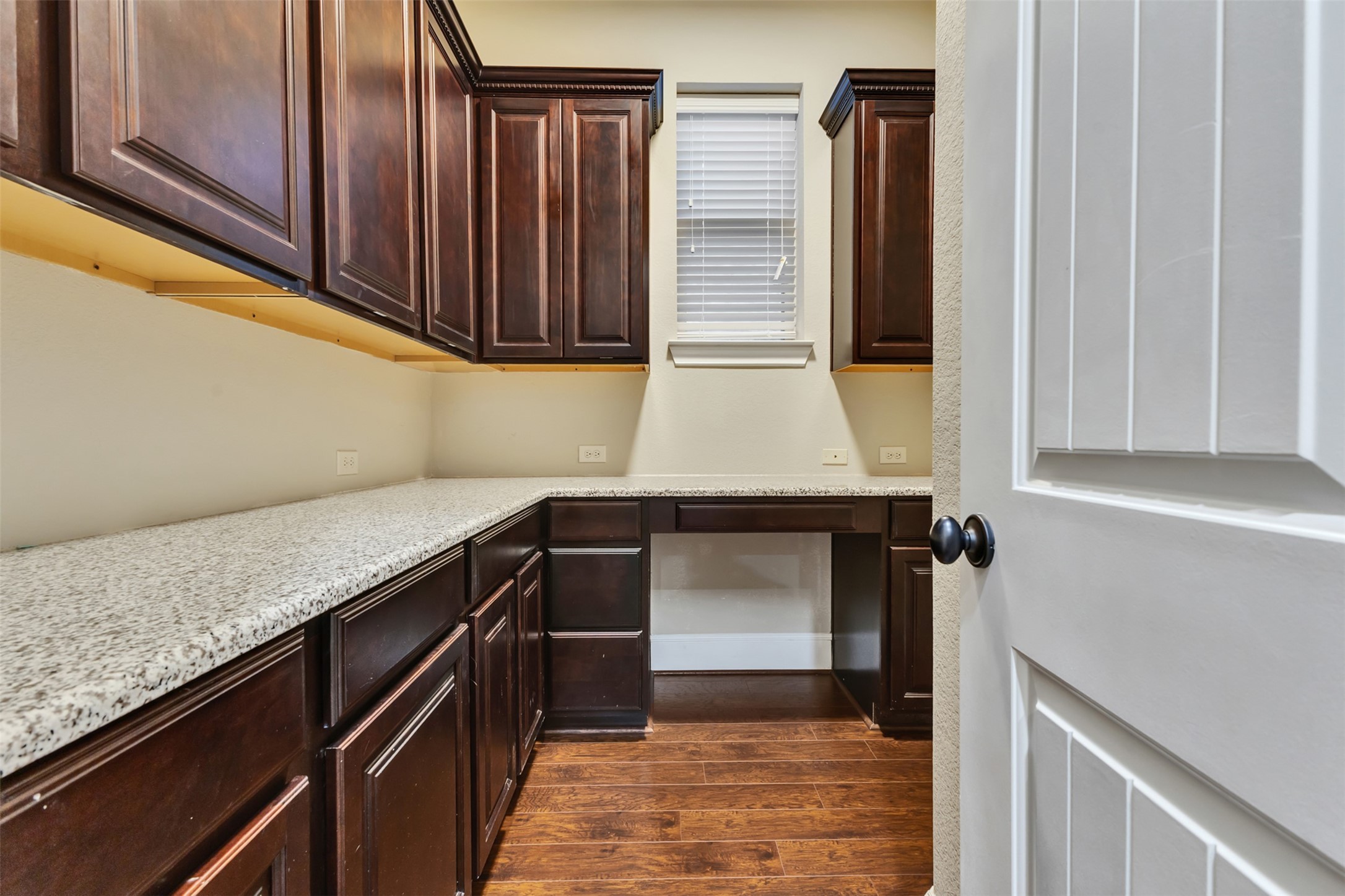2959 Buffalo Springs Lane Property Photo 10