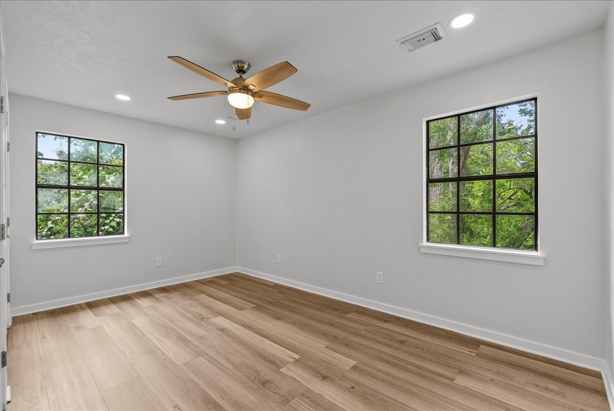 310 Lakeside Drive Property Photo 19