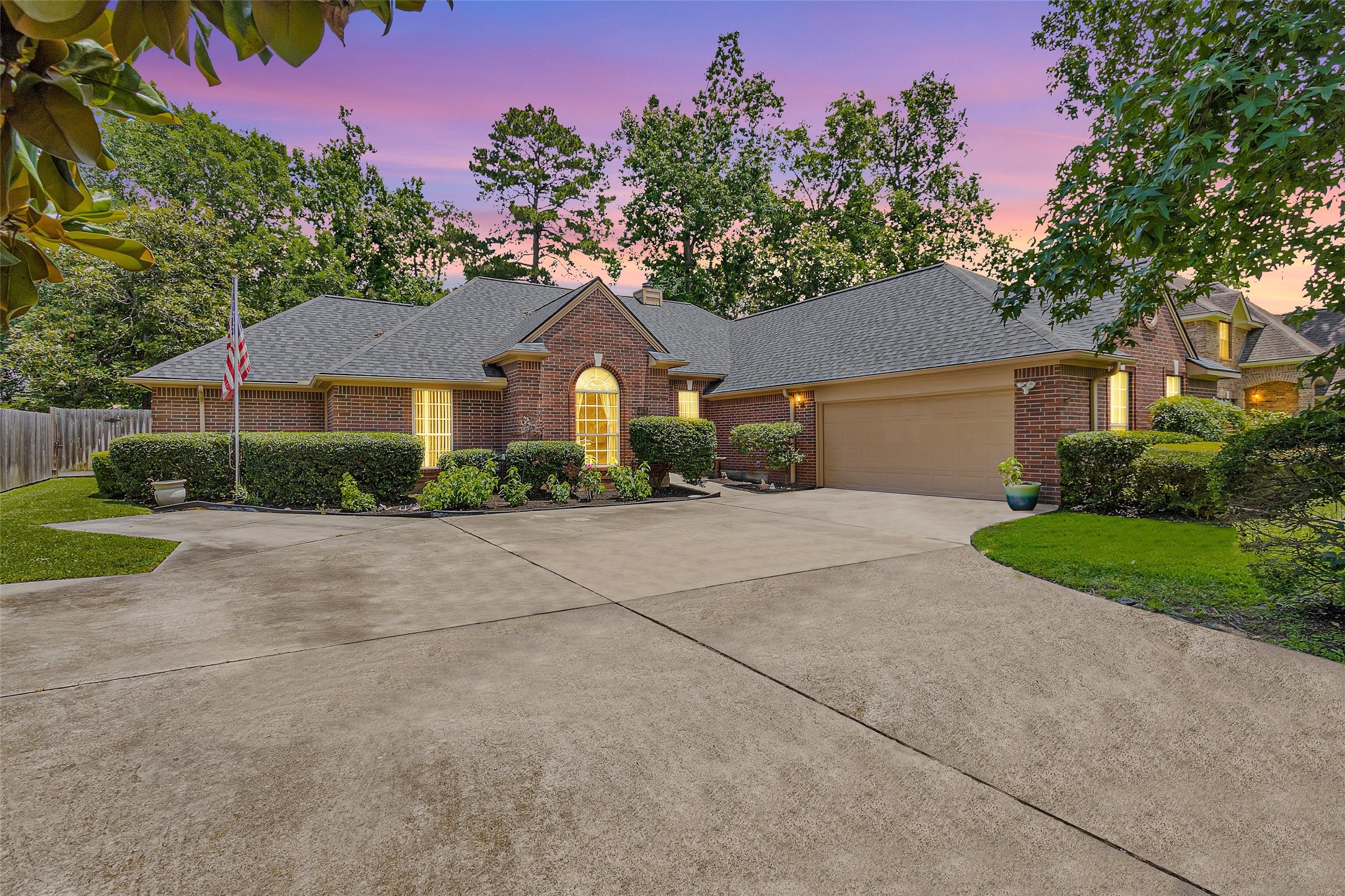 529 Stephen F Austin Drive Property Photo 2