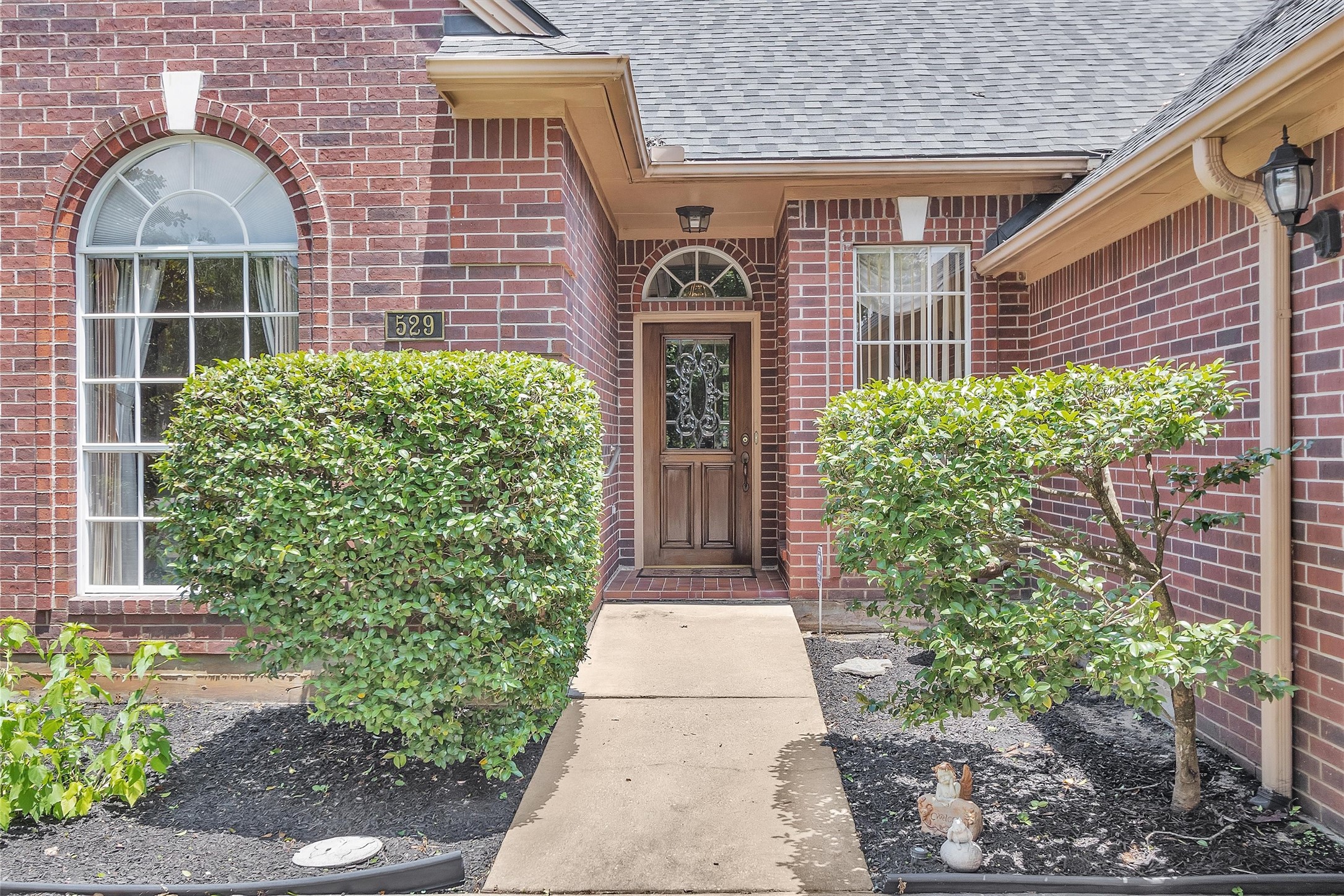 529 Stephen F Austin Drive Property Photo 6