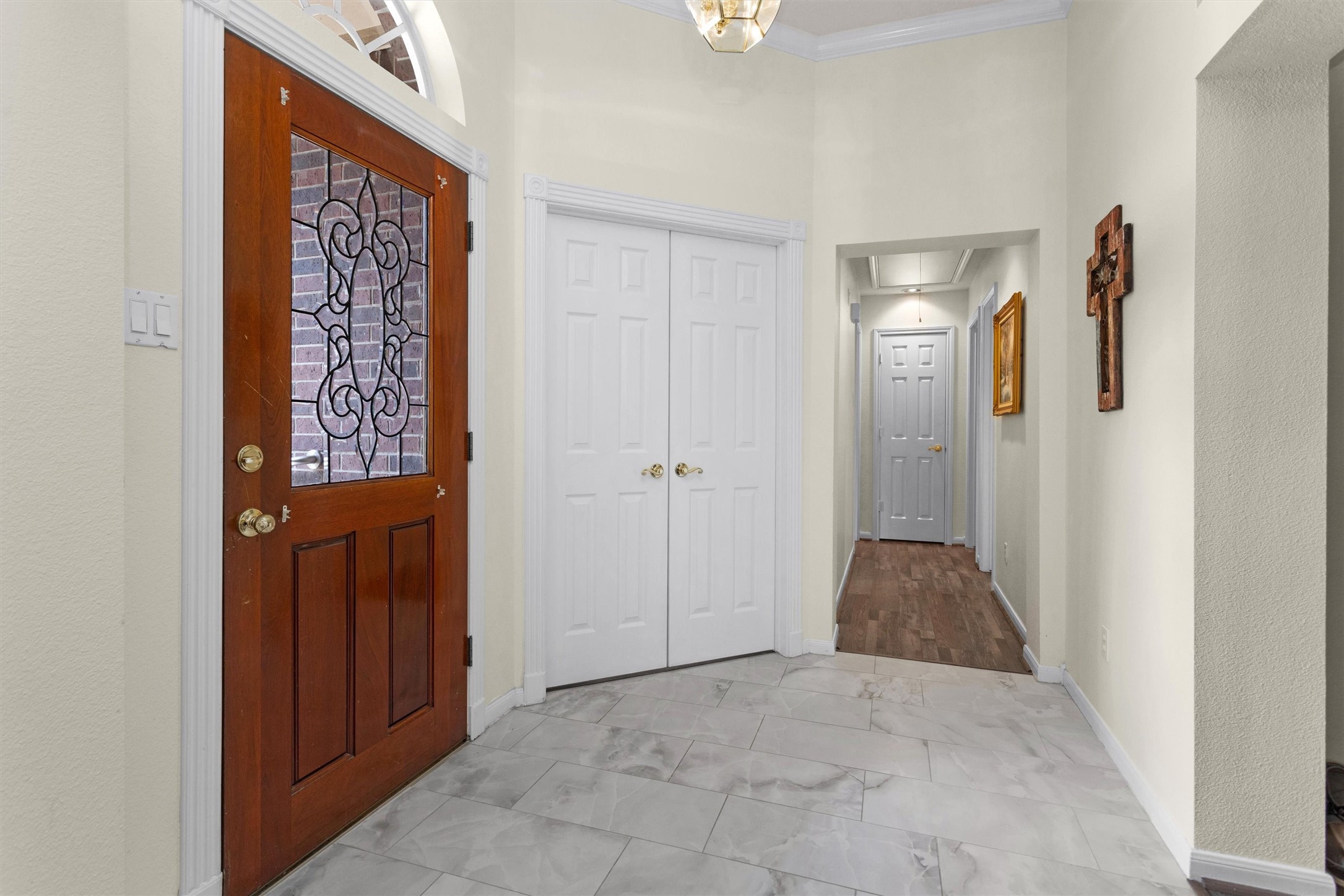 529 Stephen F Austin Drive Property Photo 12
