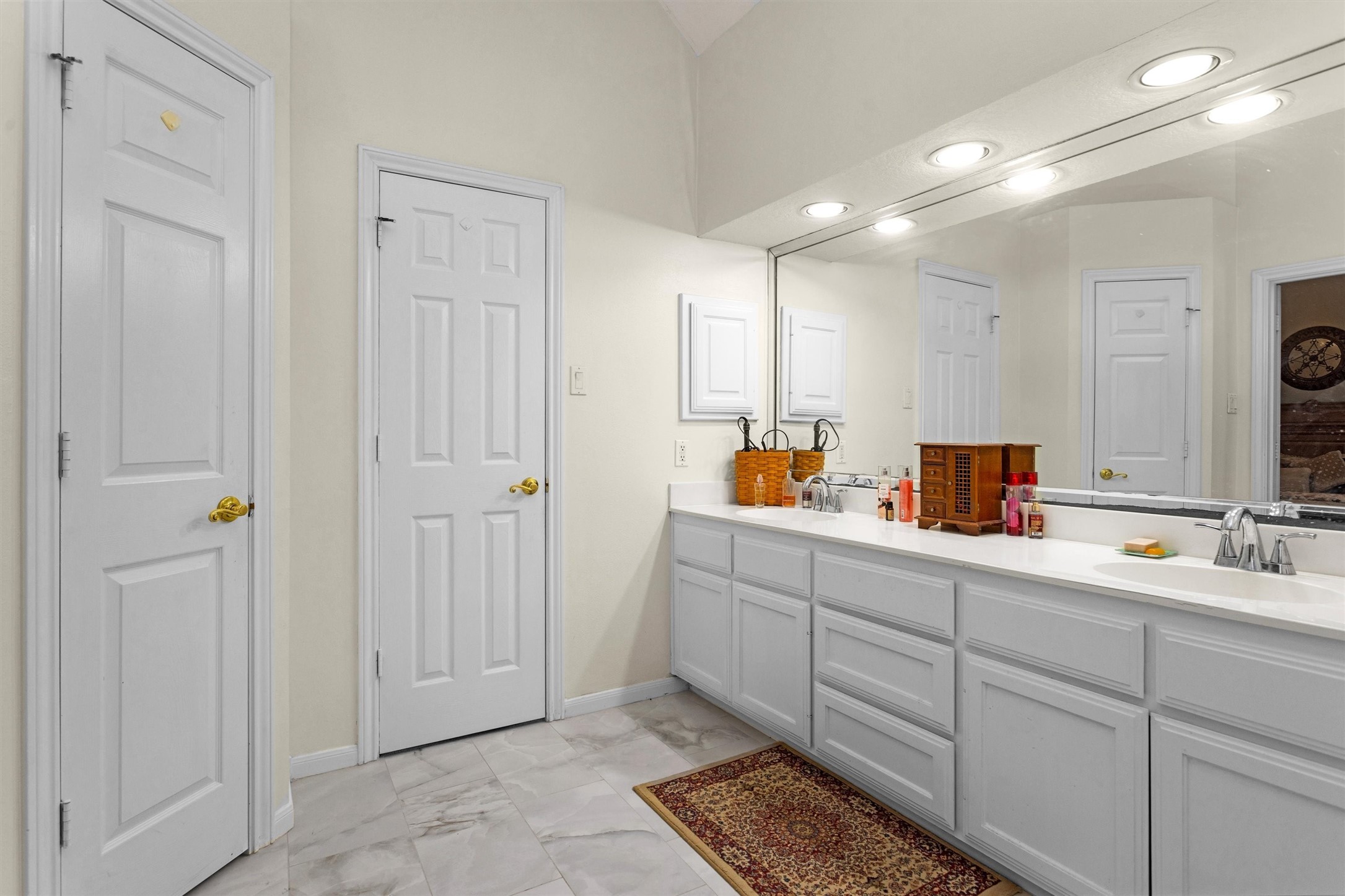 529 Stephen F Austin Drive Property Photo 30