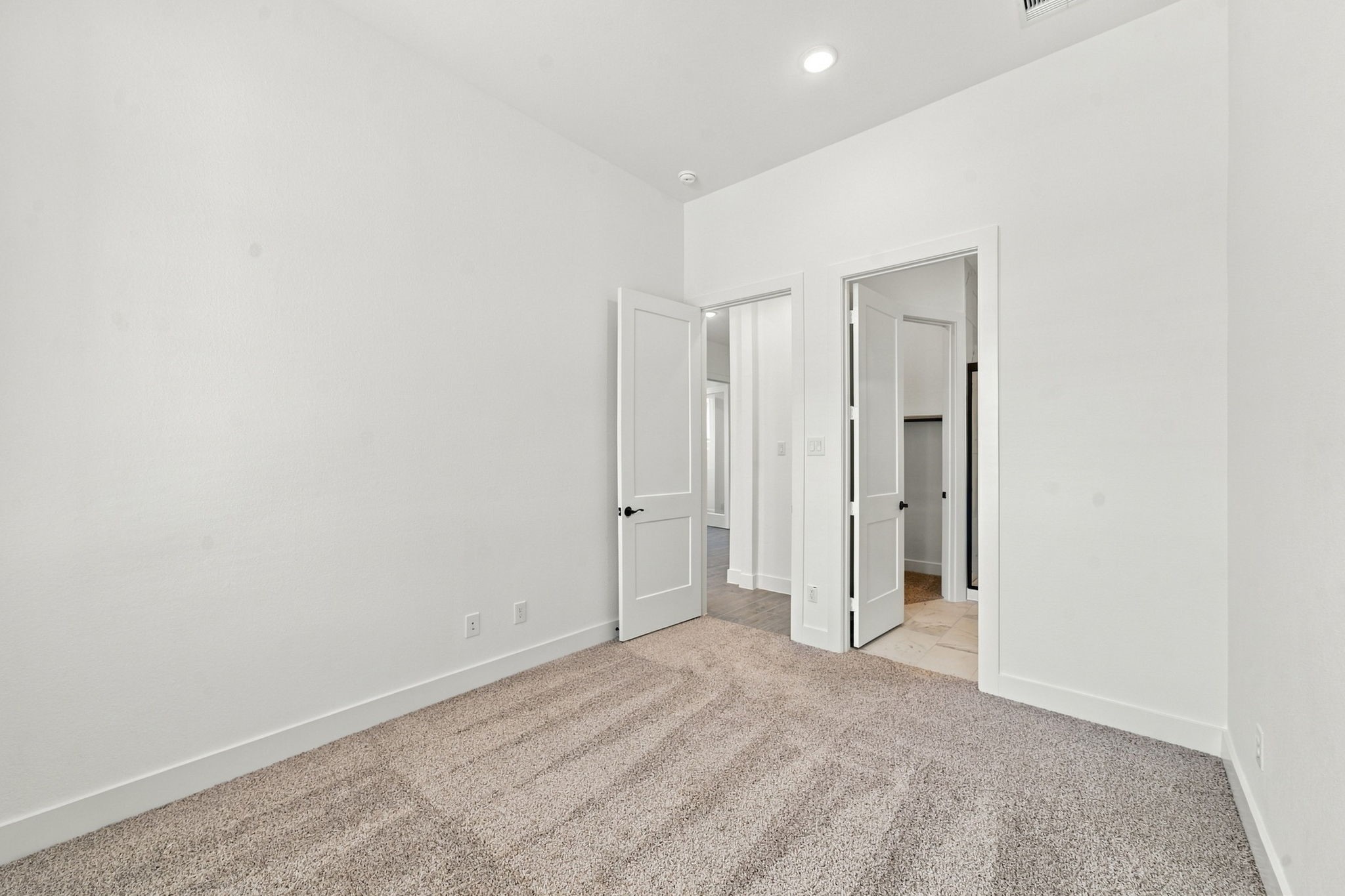 503 Blue River Trail Property Photo 9