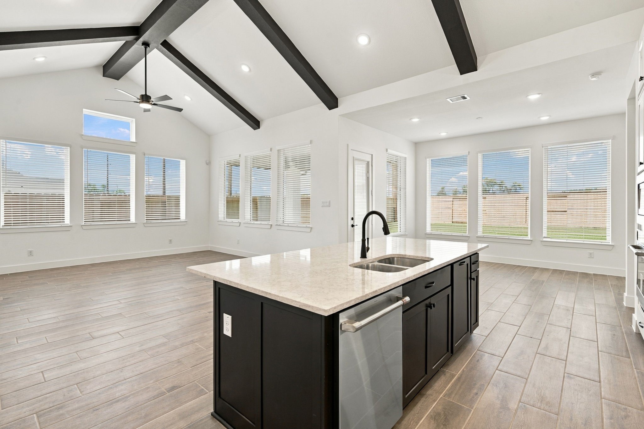 503 Blue River Trail Property Photo 18