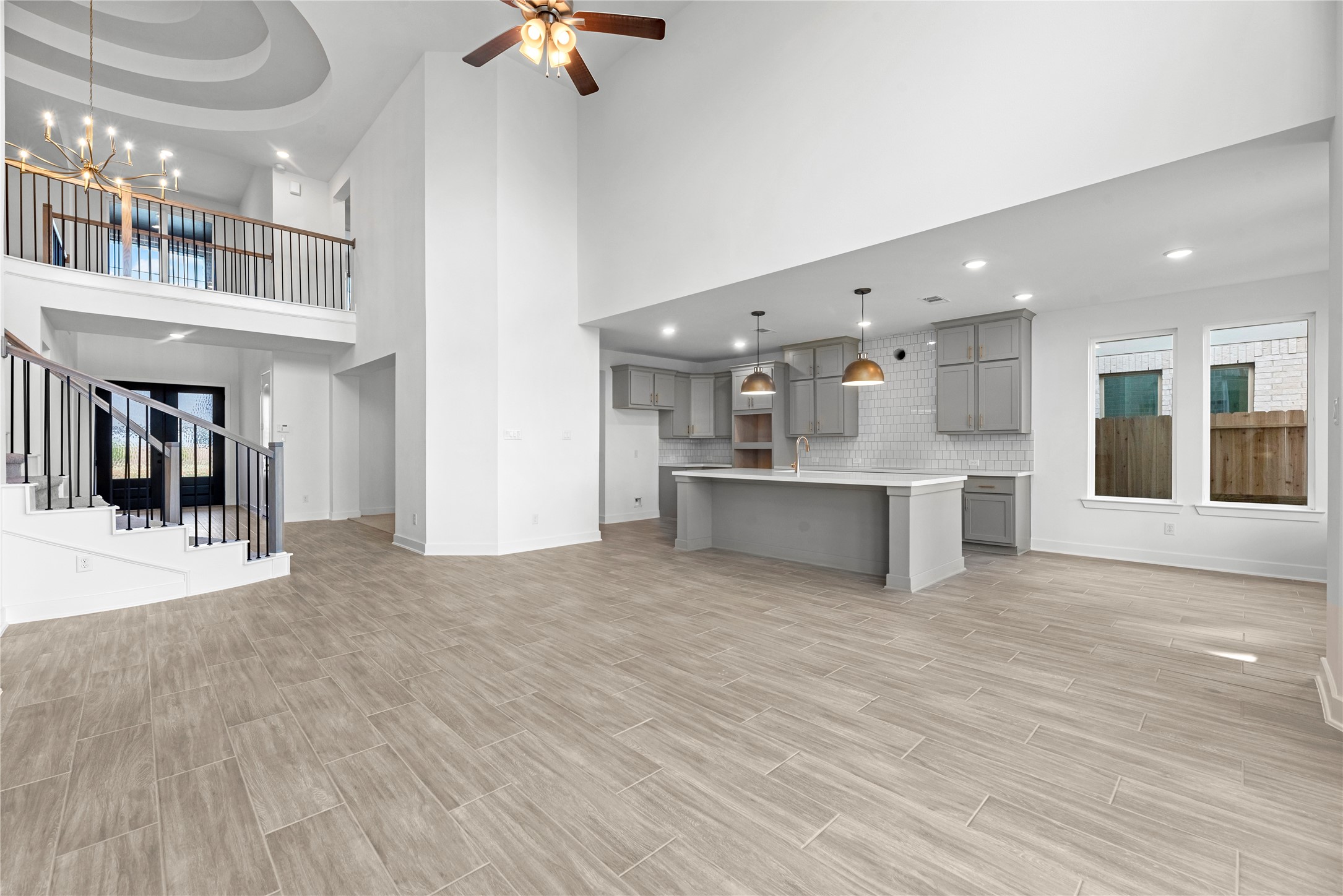 1527 Watermont Drive Property Photo 4