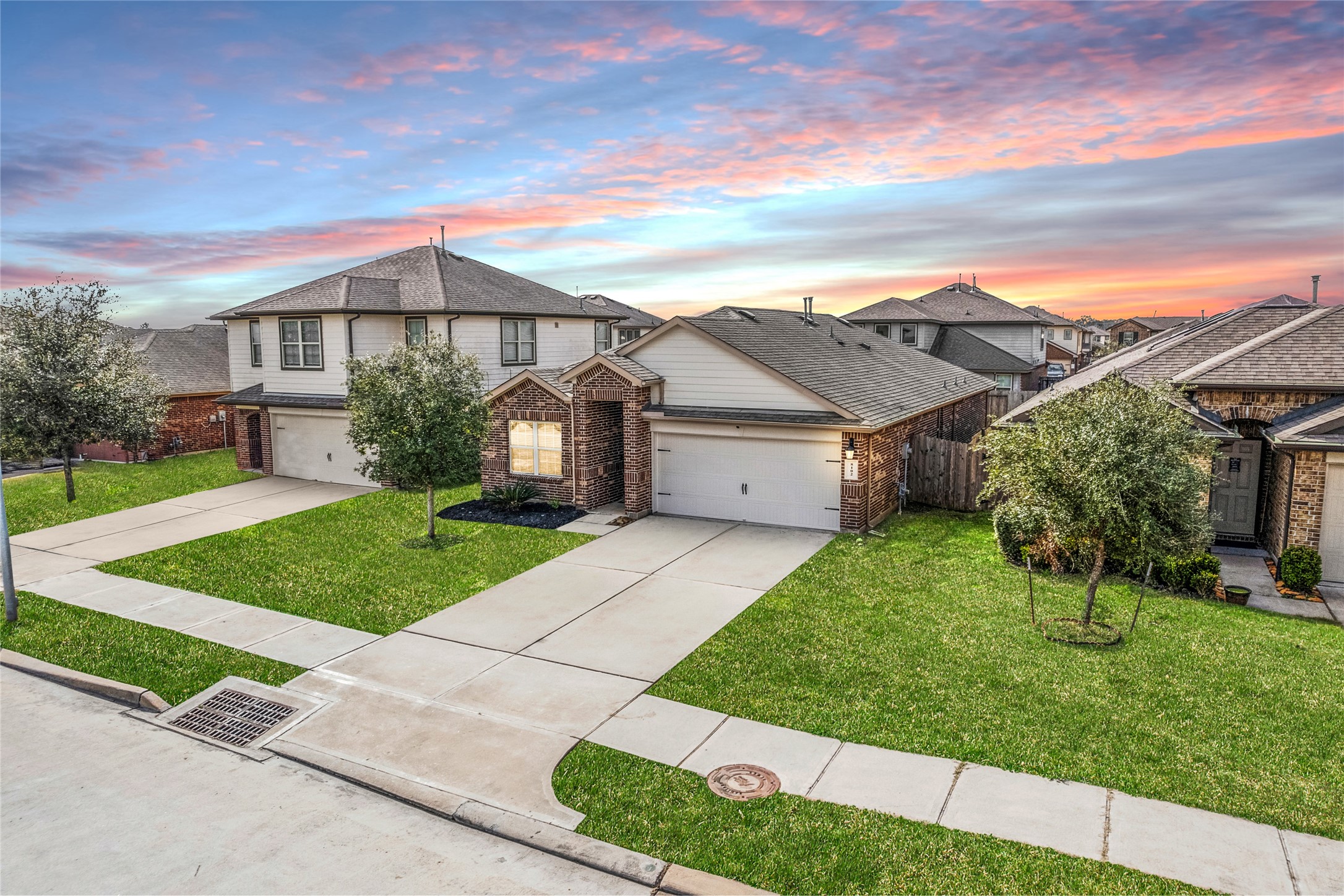 8102 Fieldfare Drive Property Photo 1