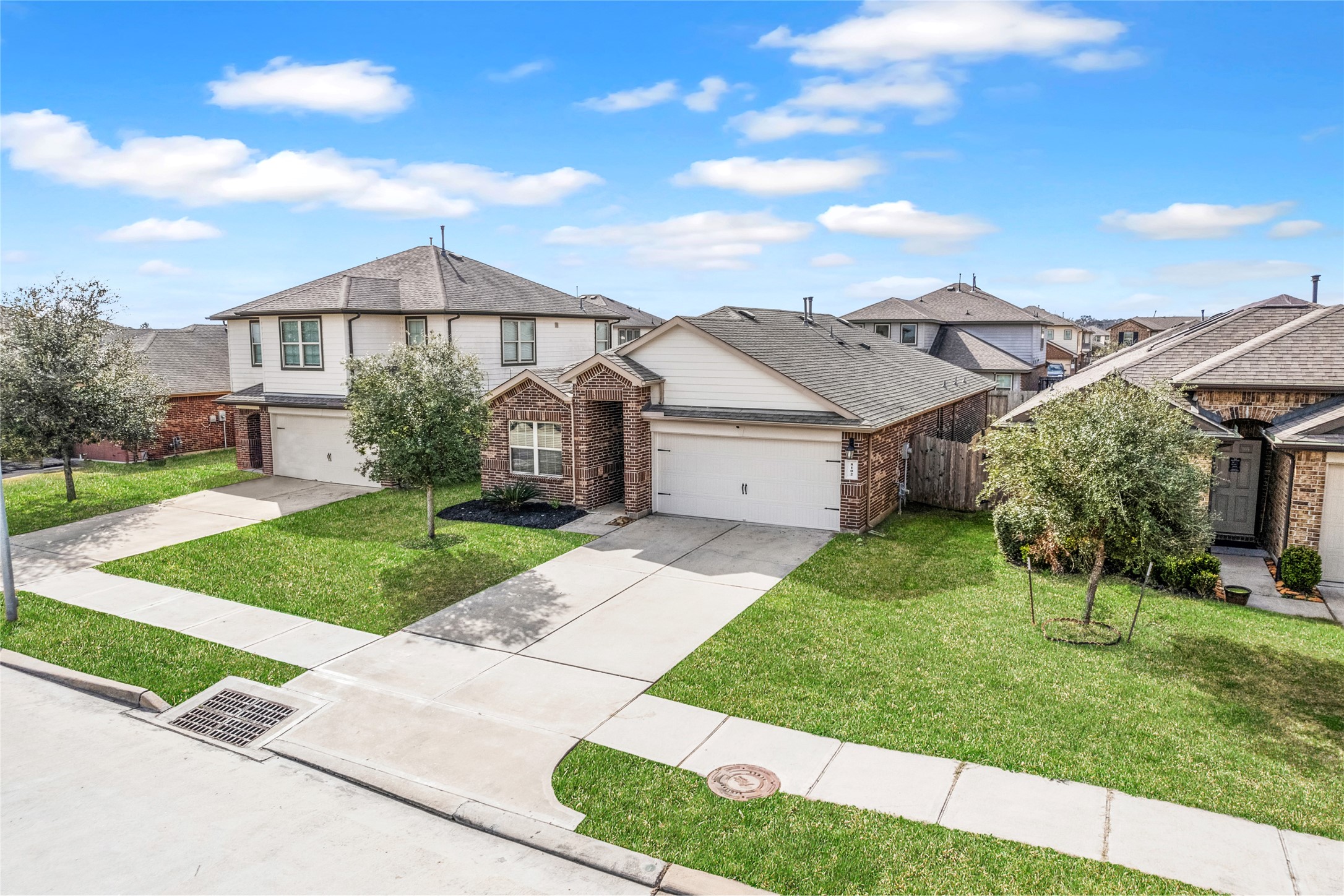 8102 Fieldfare Drive Property Photo 32