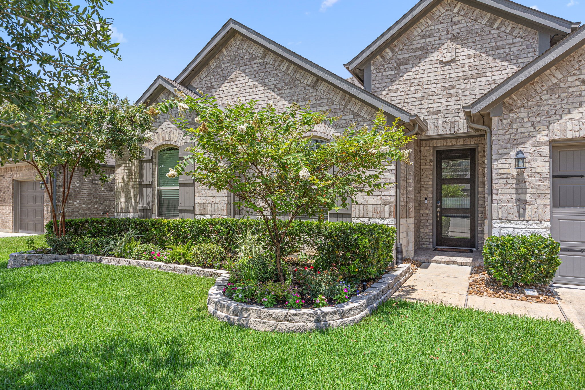 31115 Raleigh Creek Drive Property Photo 2