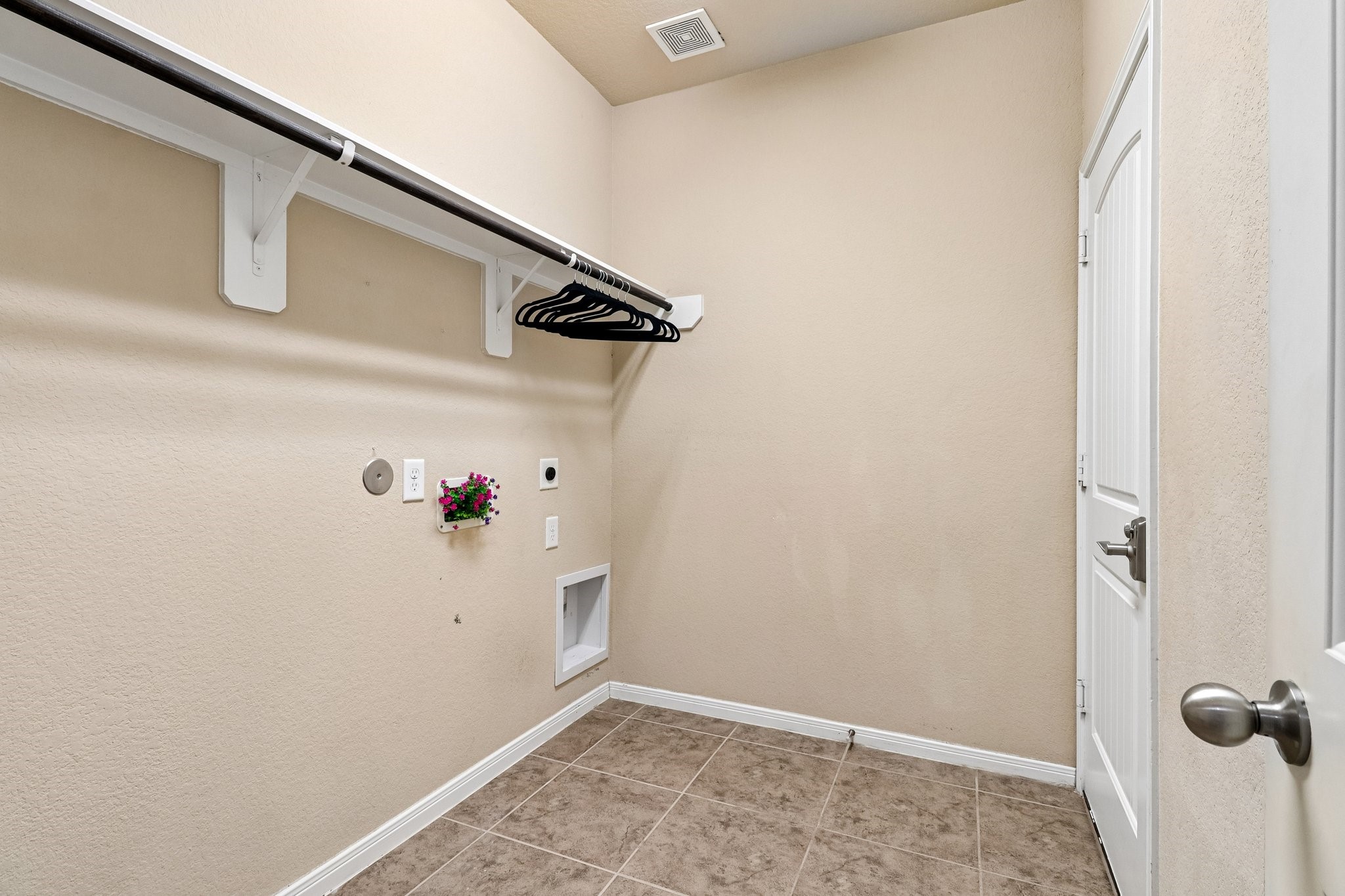 21396 Timber Lodge Lane Property Photo 15