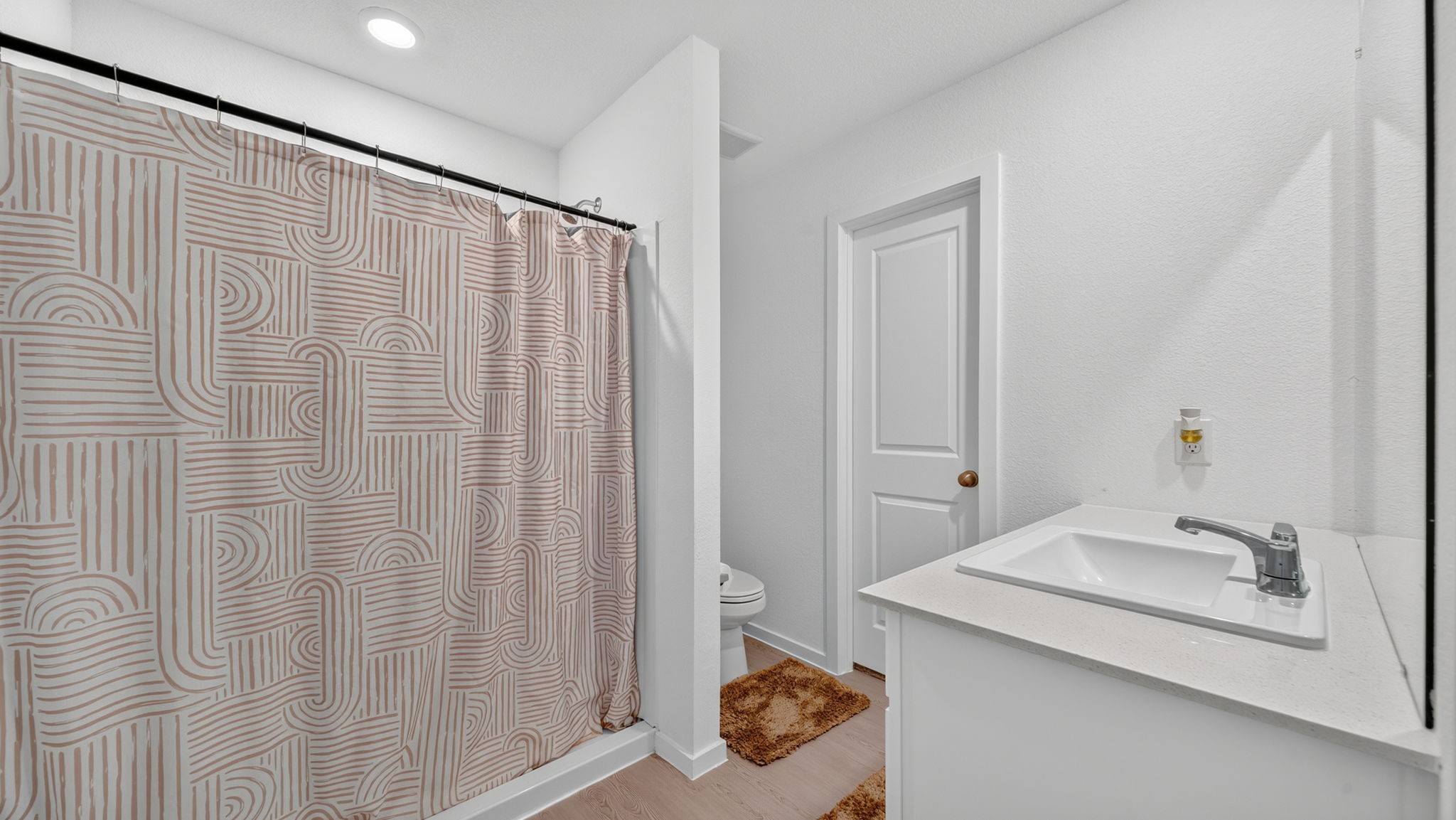 633 Craven Street Property Photo 11