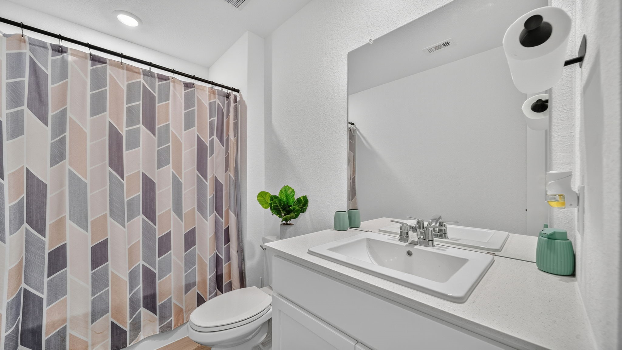 633 Craven Street Property Photo 17