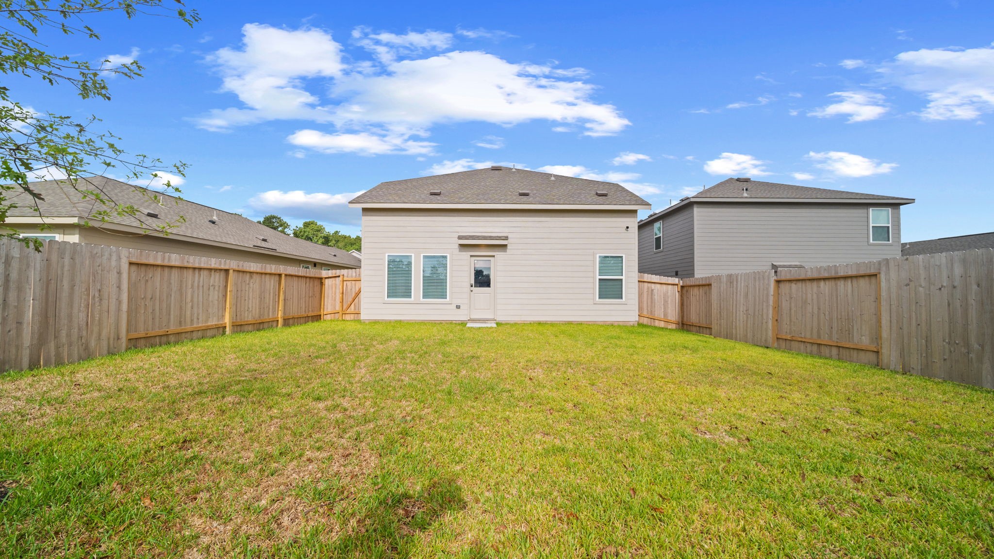 633 Craven Street Property Photo 22