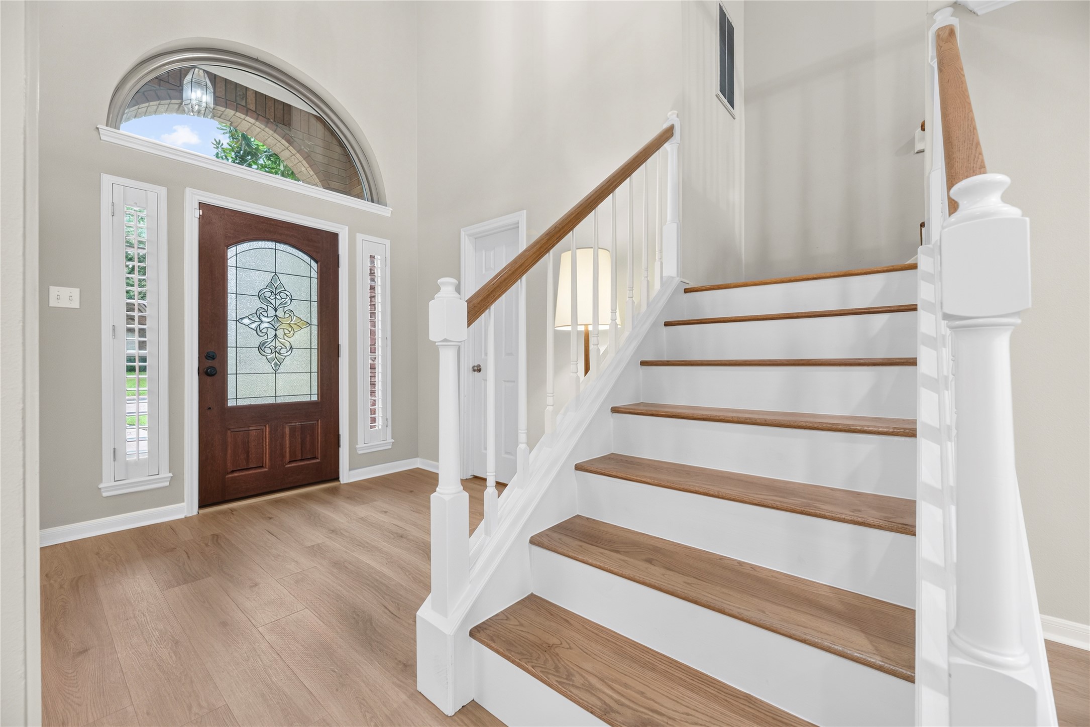 7426 Foxton Place Court Property Photo 4