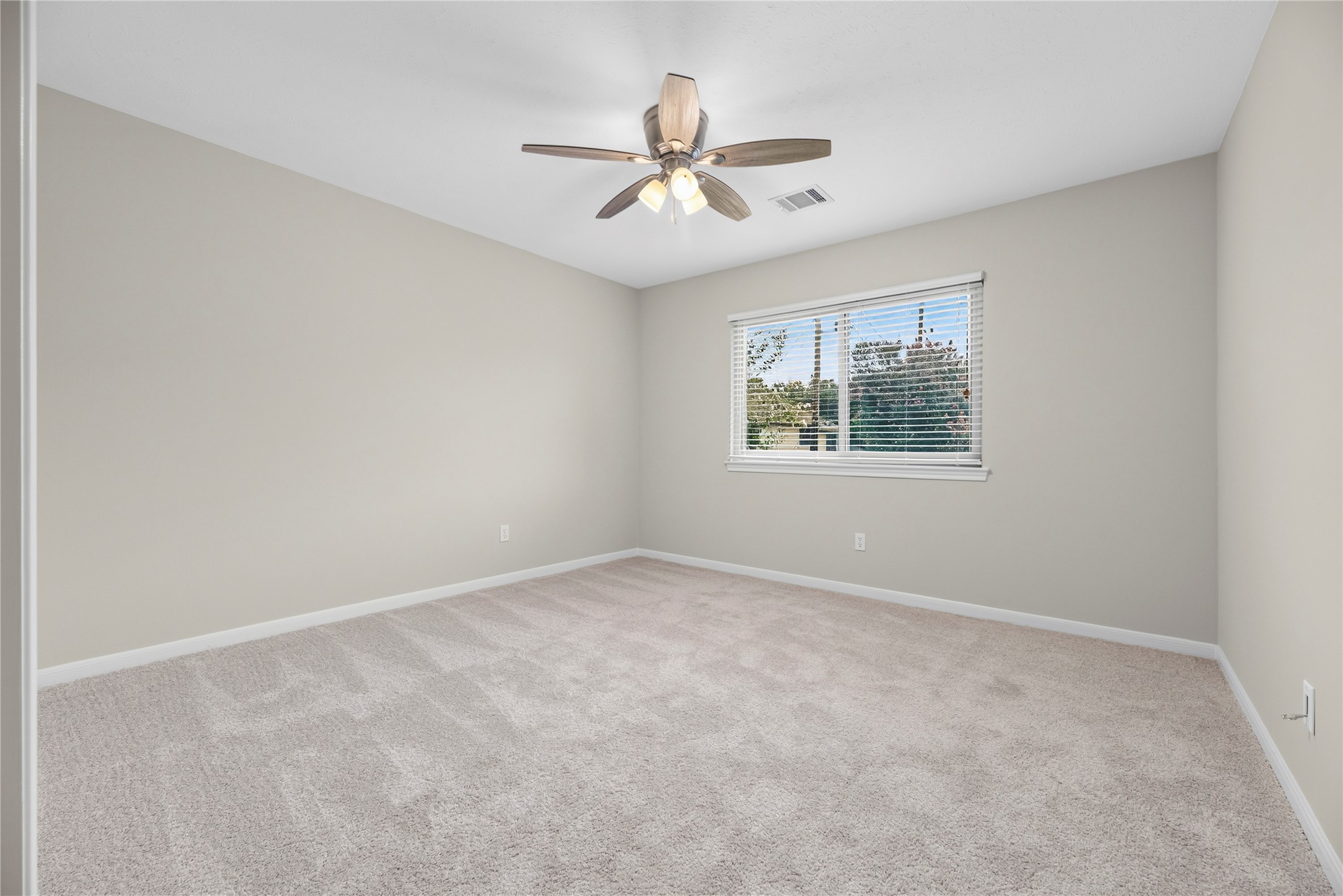 7426 Foxton Place Court Property Photo 28