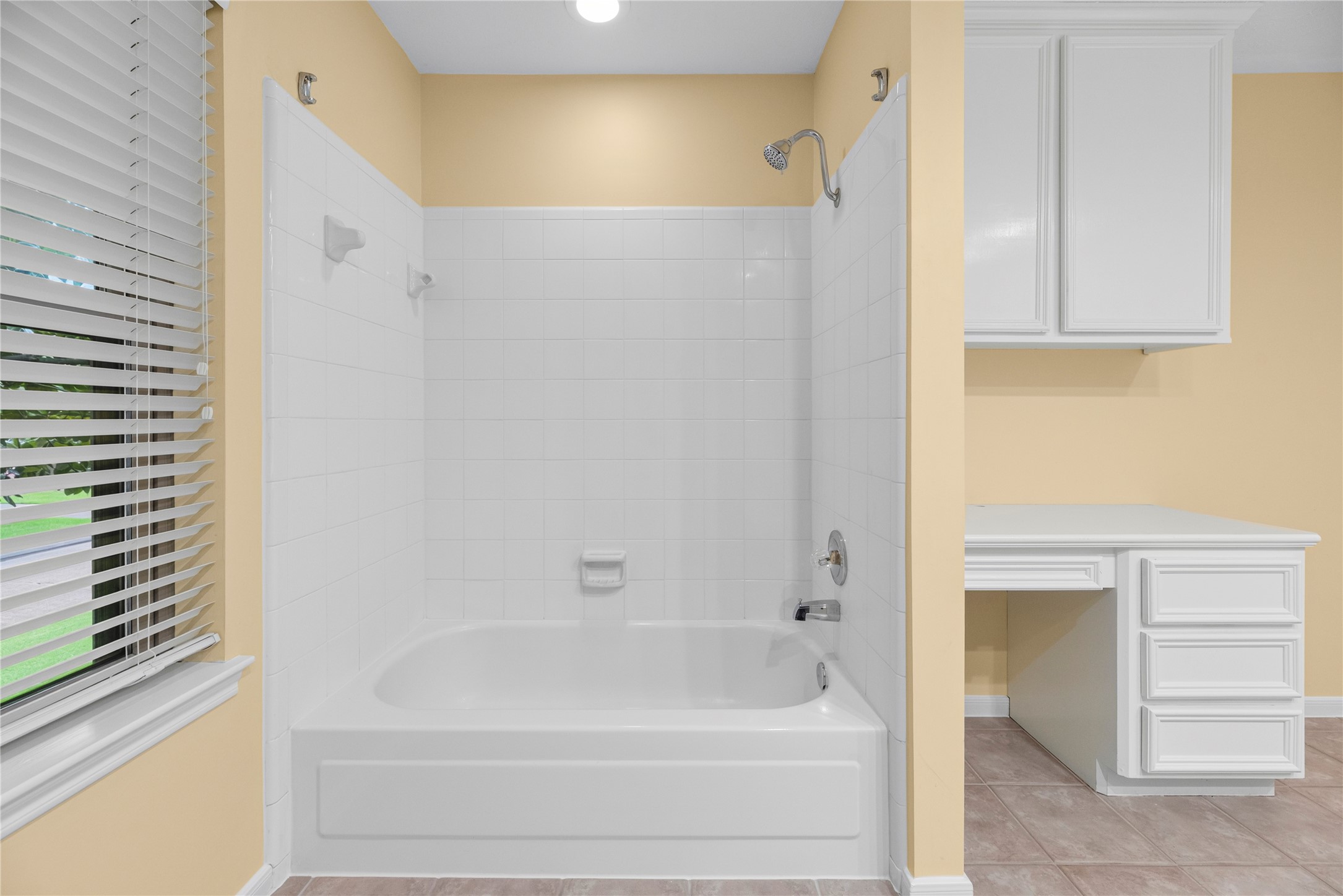 7426 Foxton Place Court Property Photo 31