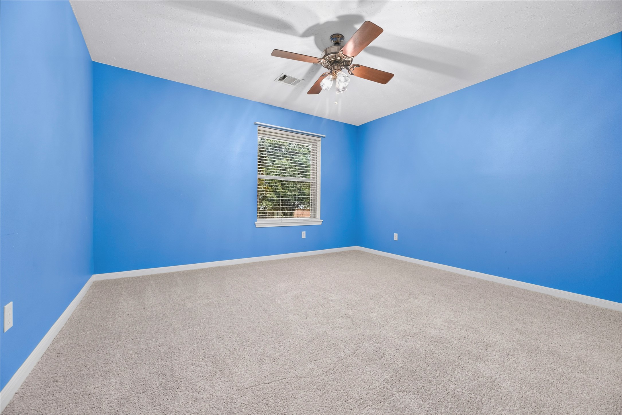 7426 Foxton Place Court Property Photo 32