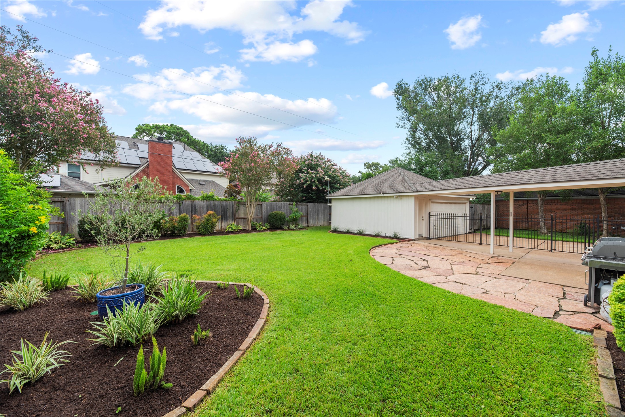7426 Foxton Place Court Property Photo 36