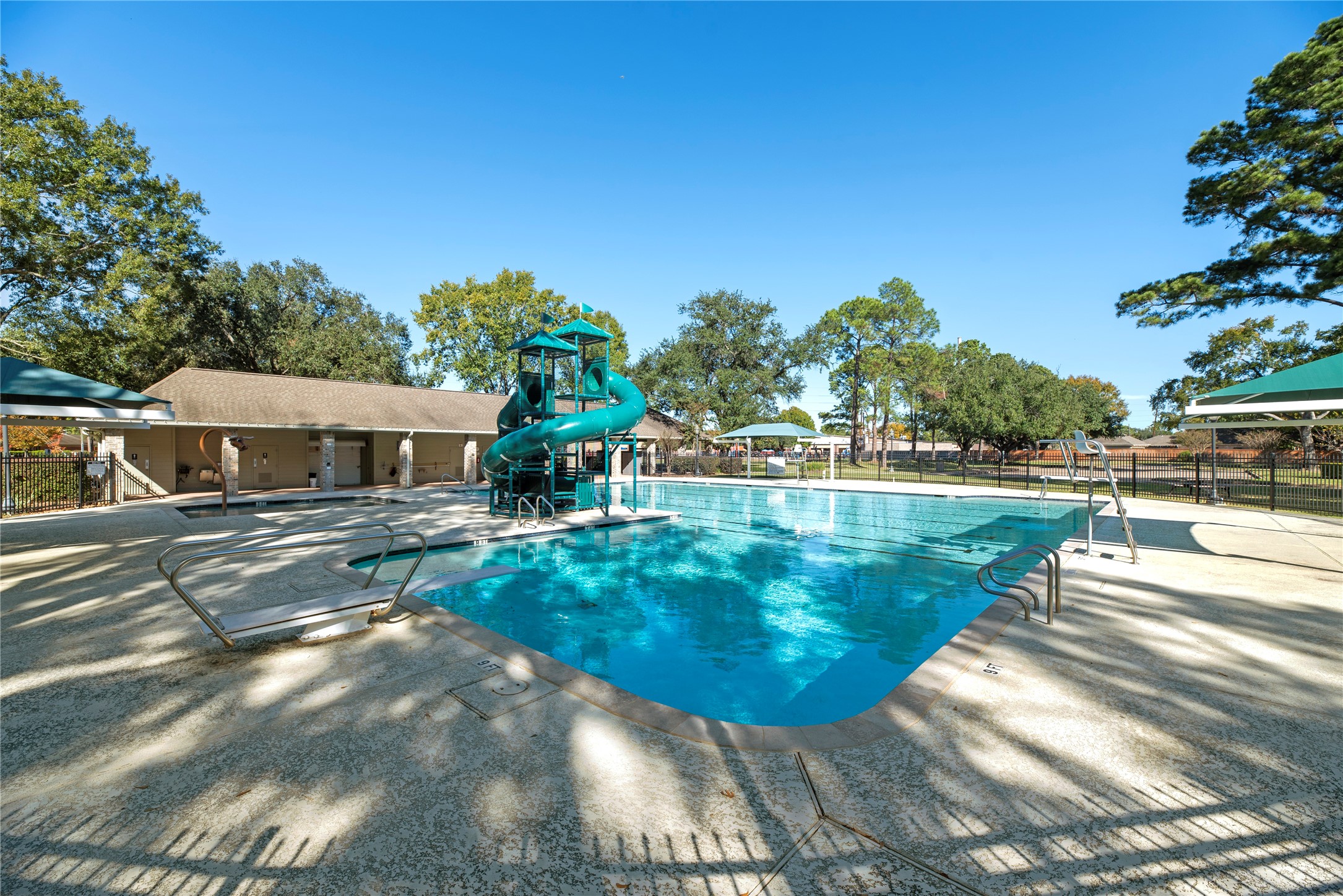 7426 Foxton Place Court Property Photo 40