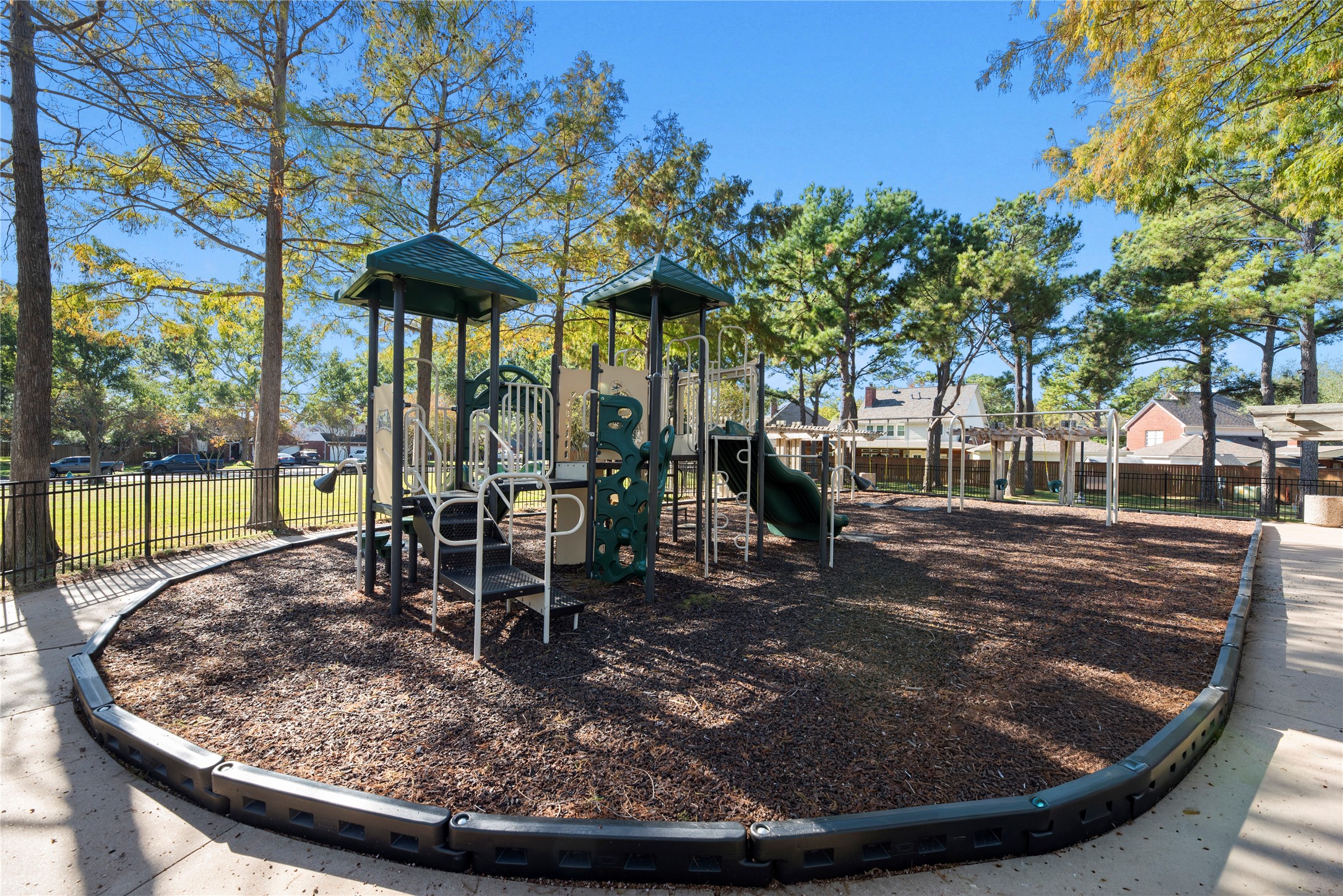 7426 Foxton Place Court Property Photo 44