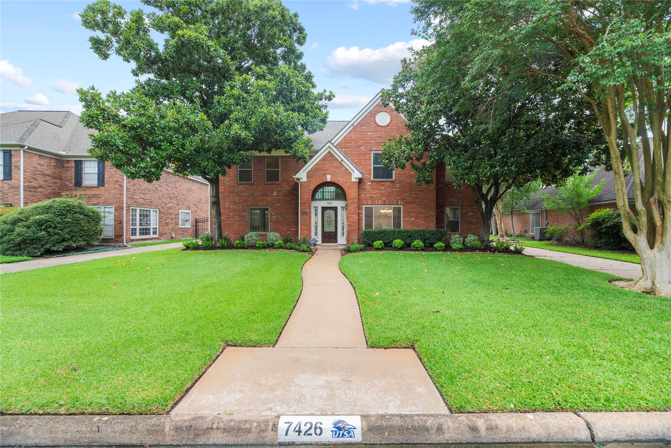 7426 Foxton Place Court Property Photo 45