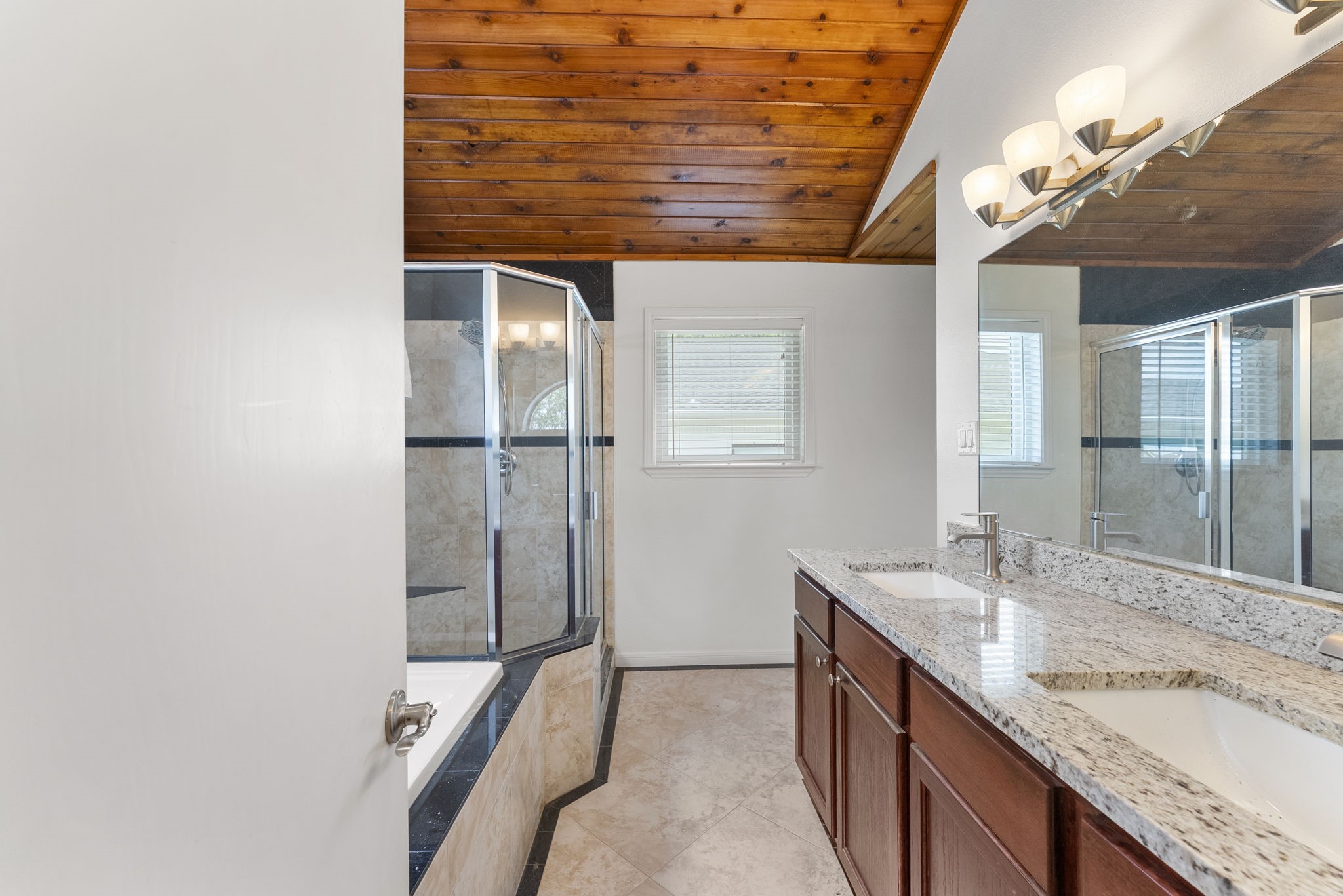 3920 Brookhaven Drive Property Photo 29