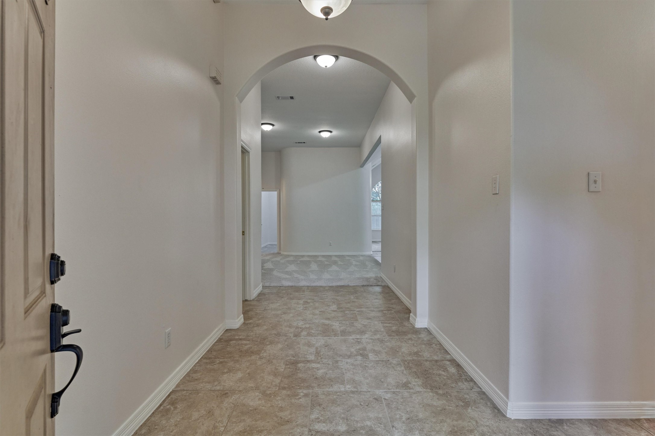806 Weeping Willow Way Property Photo 12