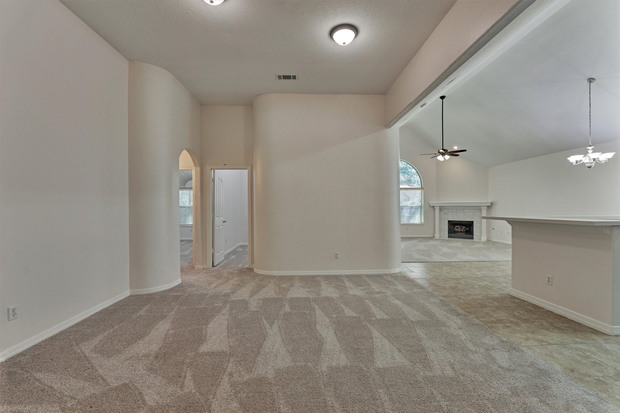 806 Weeping Willow Way Property Photo 14