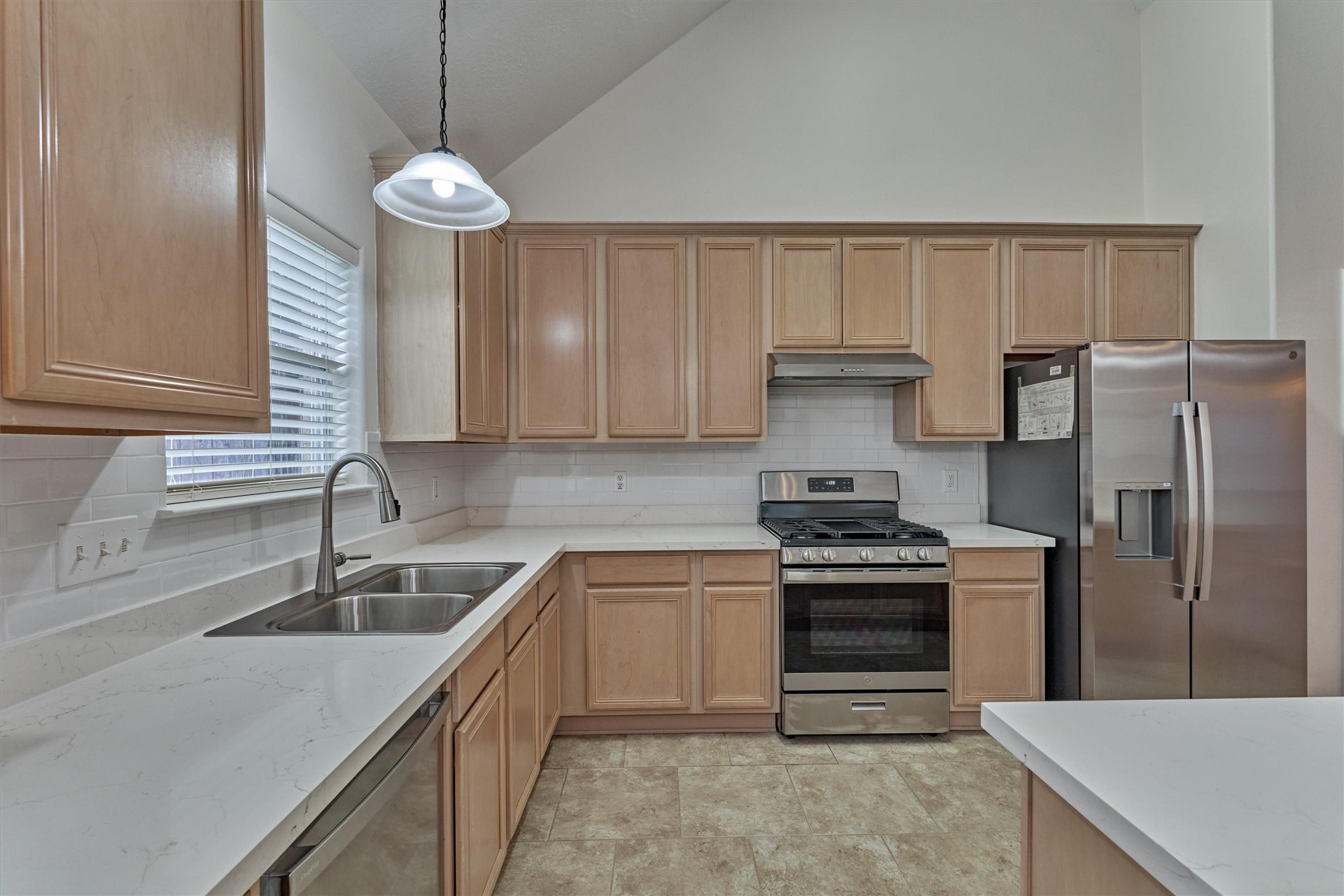 806 Weeping Willow Way Property Photo 22