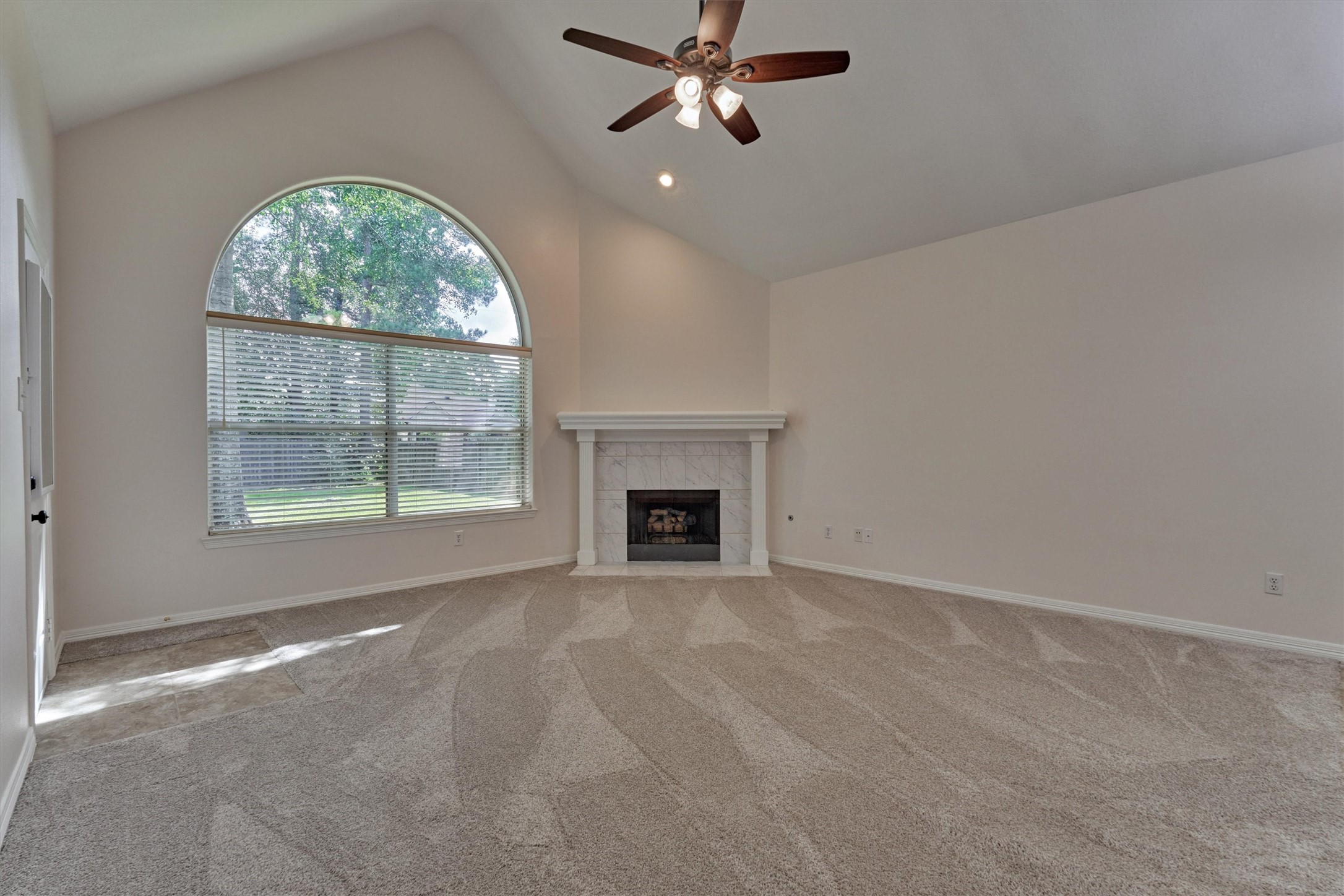 806 Weeping Willow Way Property Photo 25