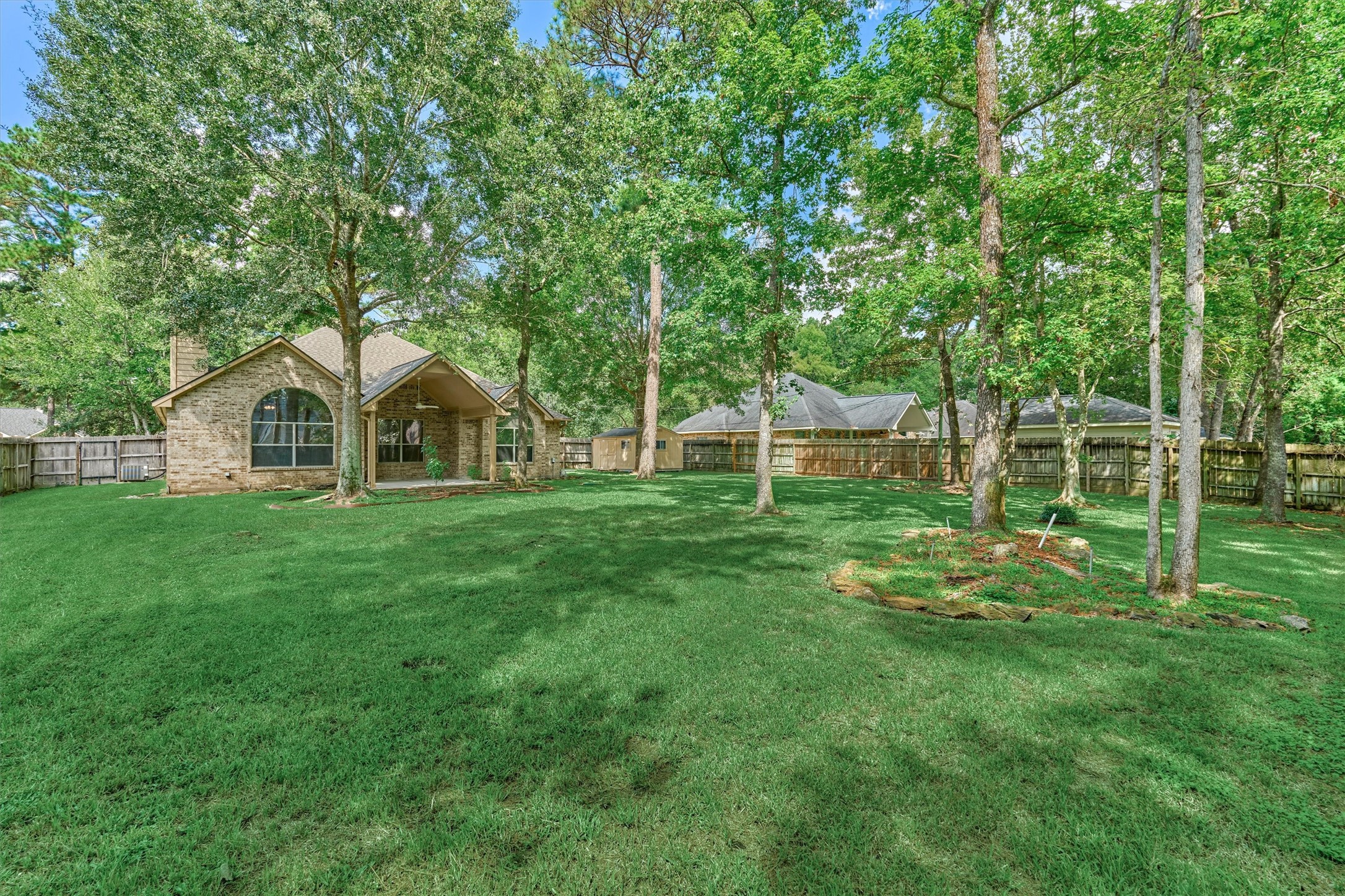 806 Weeping Willow Way Property Photo 42