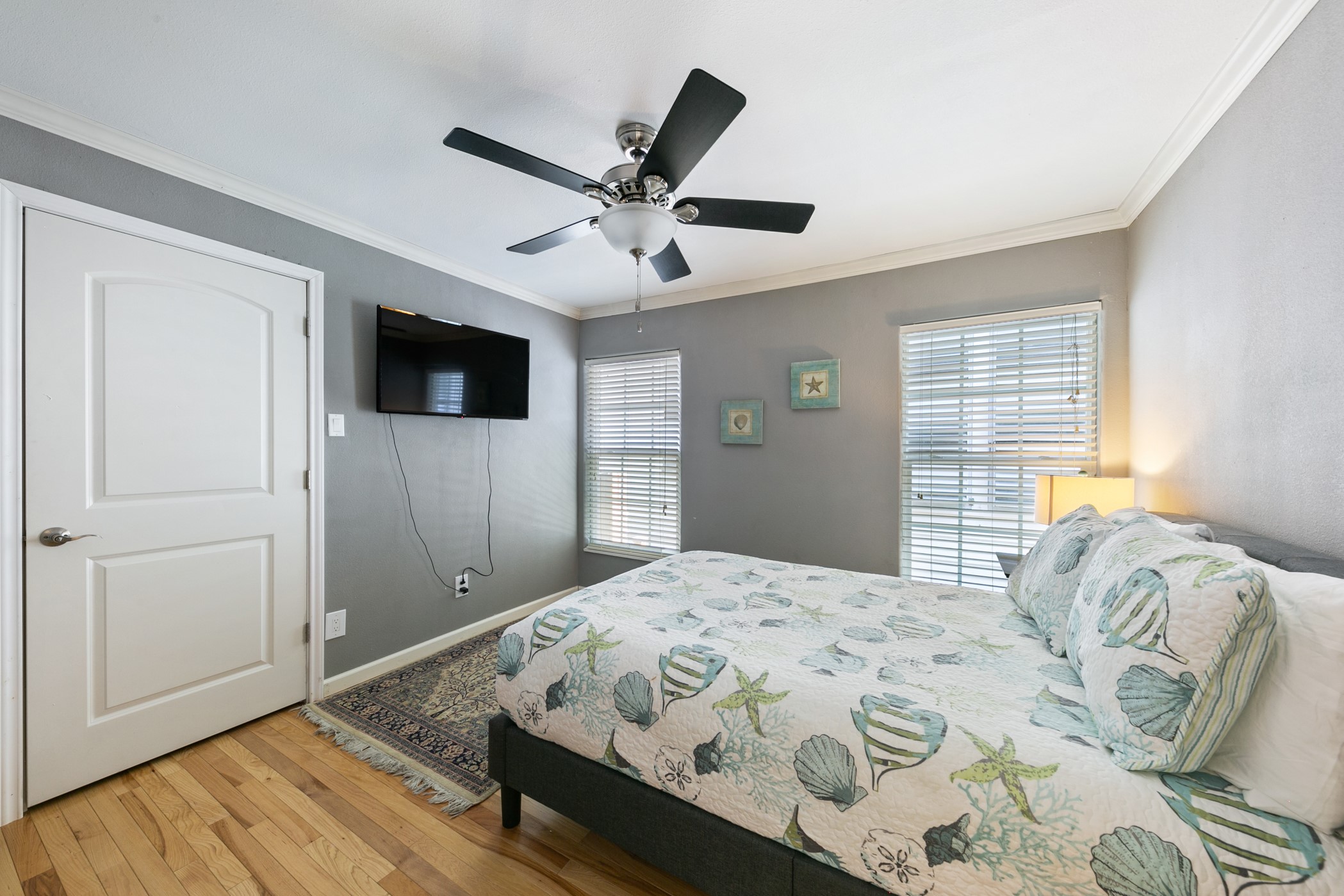4708 Woodrow Avenue Property Photo 9