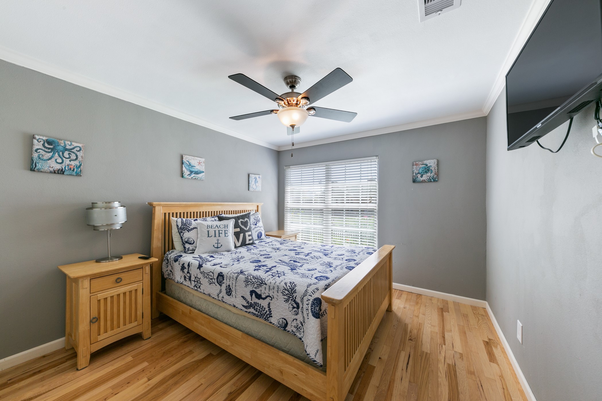 4708 Woodrow Avenue Property Photo 11