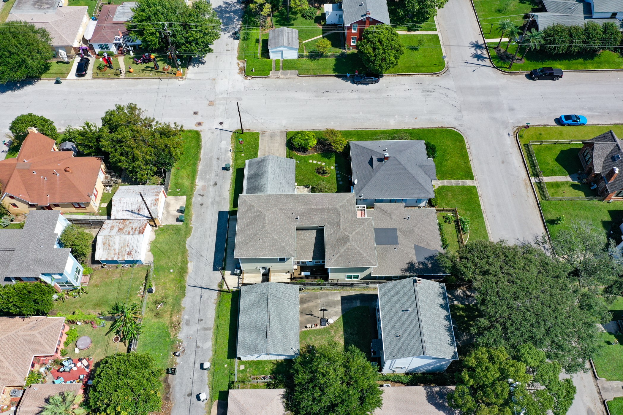 4708 Woodrow Avenue Property Photo 47